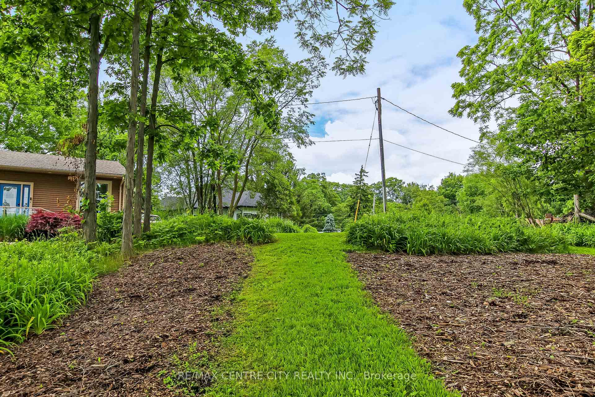 Photo 38 of 136 Brayside Street, Central Elgin, Port Stanley — HOMEH