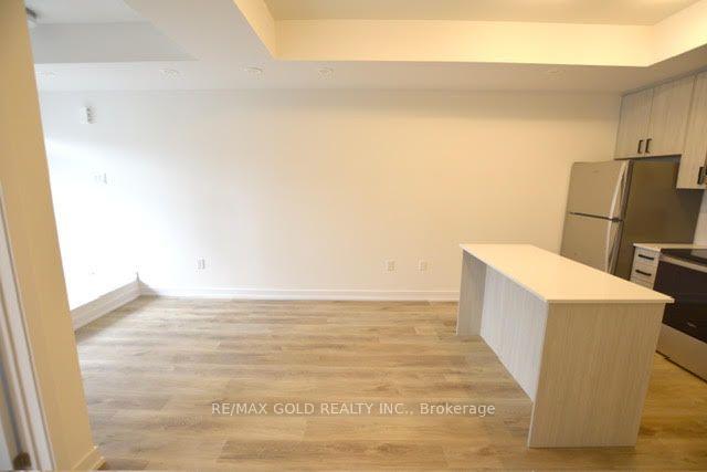 Photo 6 of Unit 350, 25 Palace Street, Kitchener, Laurentian Hills — HOMEH