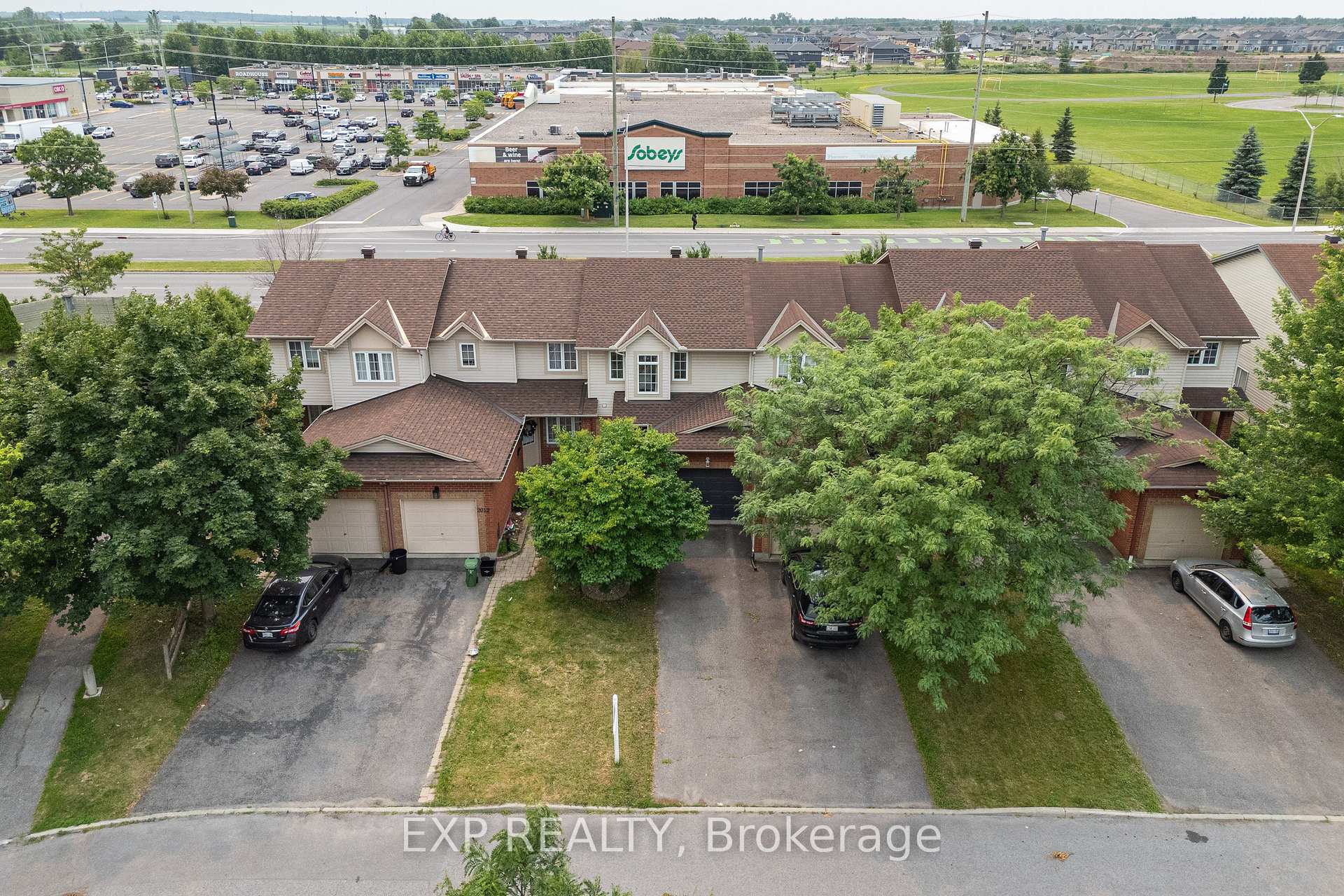 Photo 28 of 2010 Scully Way, Ottawa, Fallingbrook/Gardenway South — HOMEH