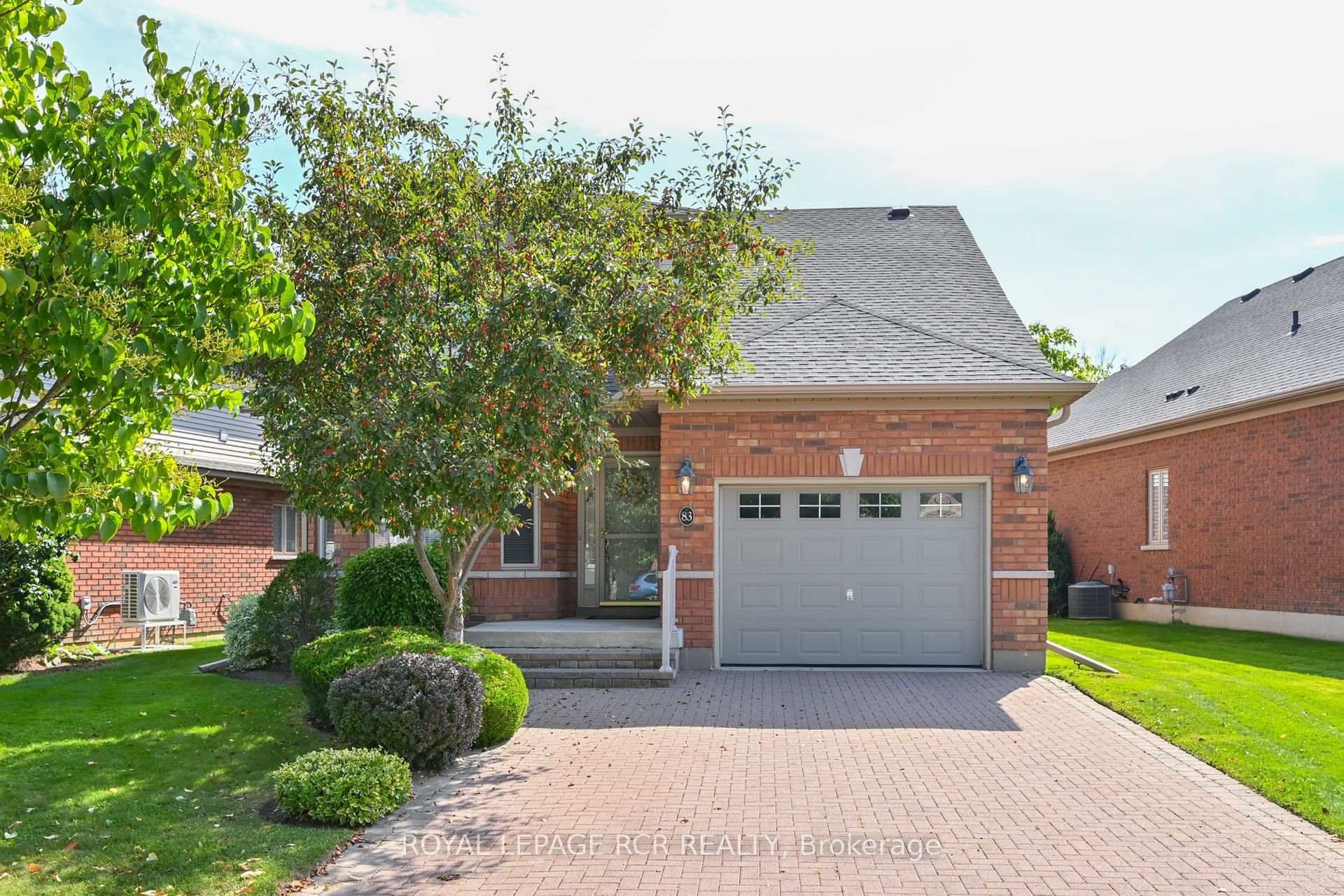 Photo 2 of 83 Bella Vista Trail, New Tecumseth, Alliston — HOMEH
