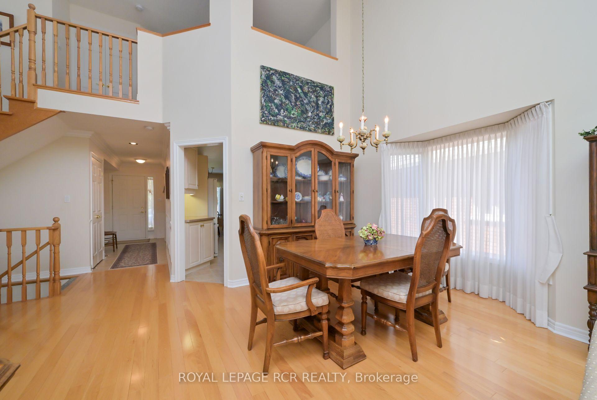 Photo 8 of 83 Bella Vista Trail, New Tecumseth, Alliston — HOMEH