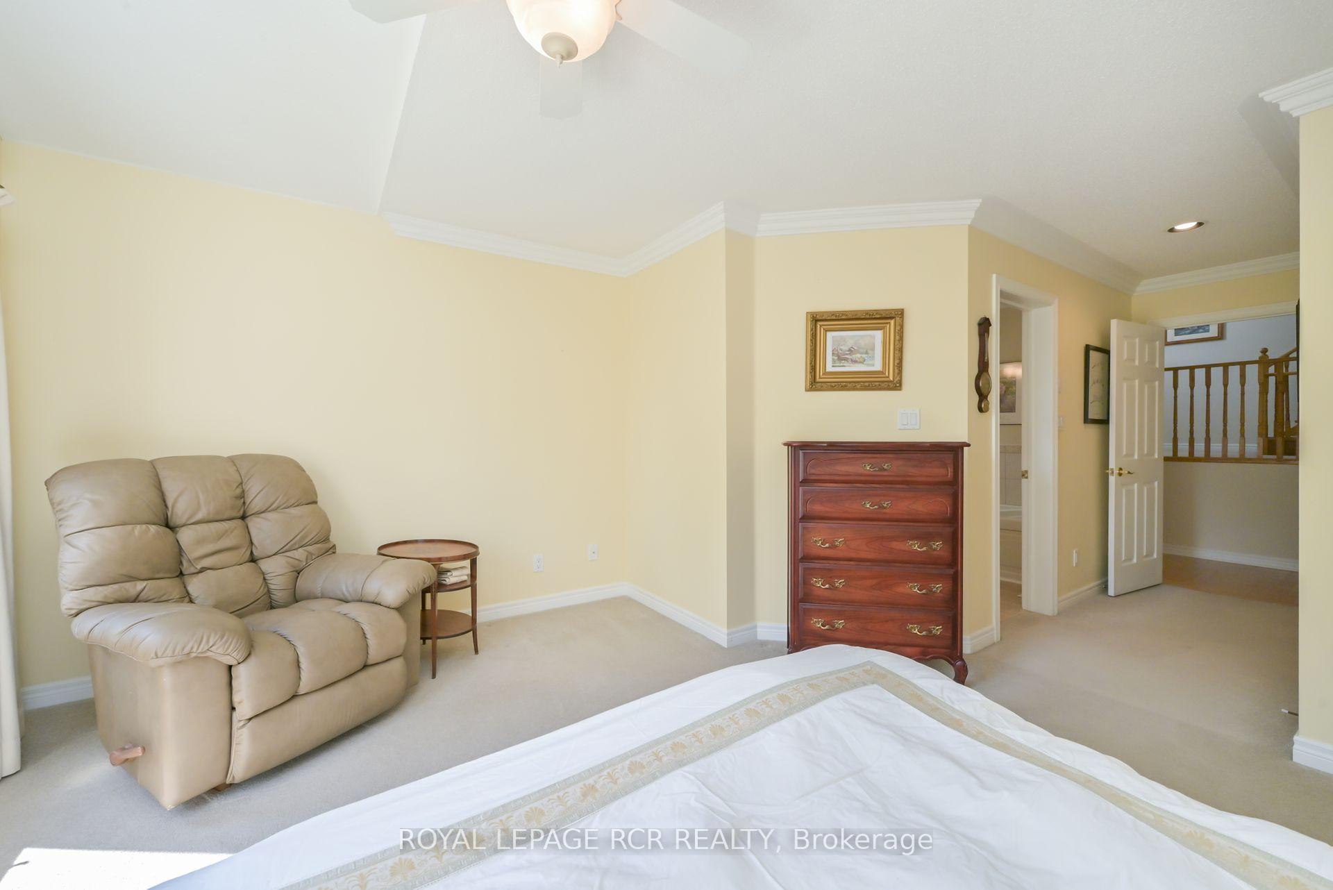 Photo 16 of 83 Bella Vista Trail, New Tecumseth, Alliston — HOMEH