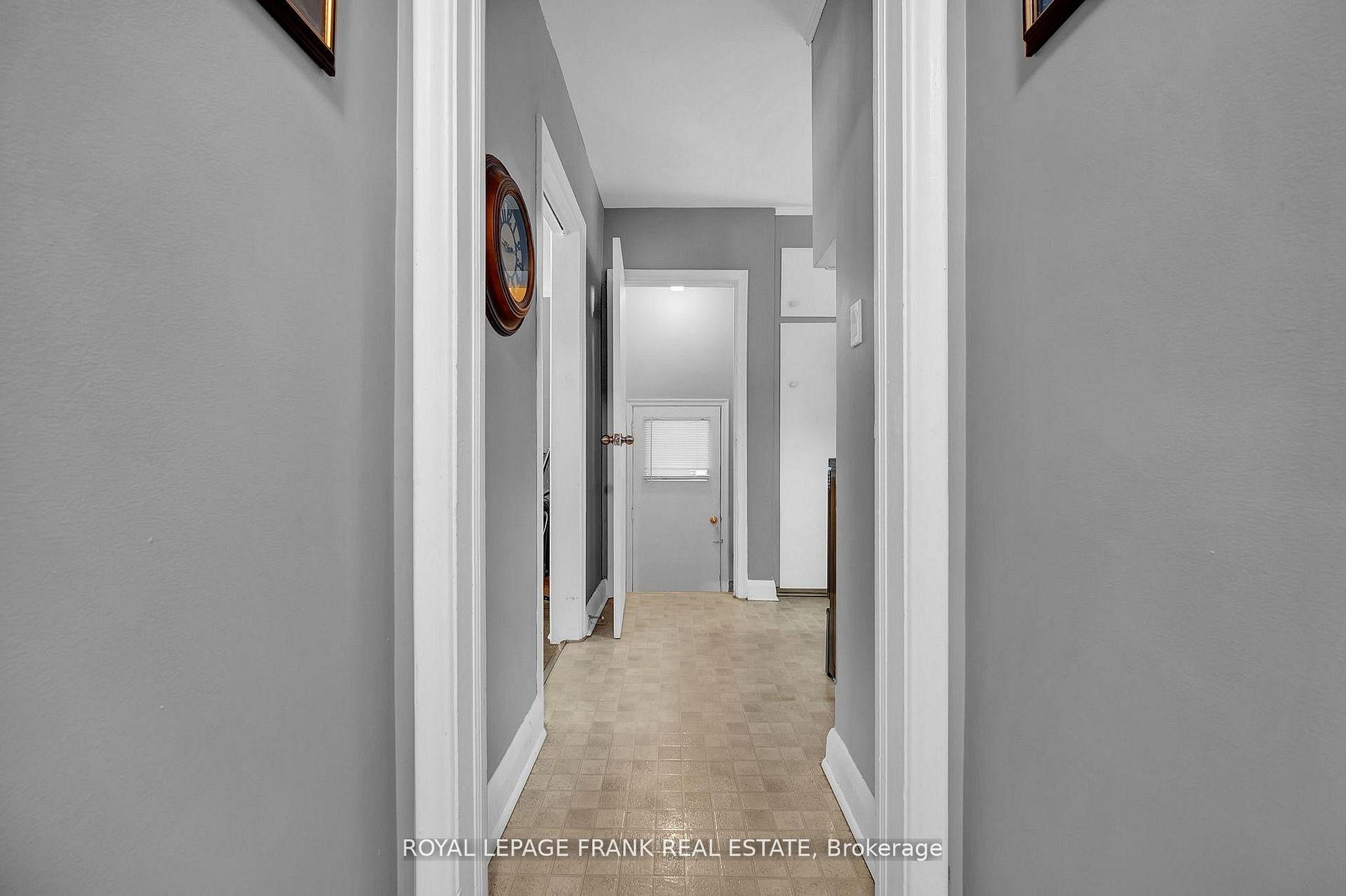 Photo 2 of 133 Abbott Boulevard, Cobourg — HOMEH