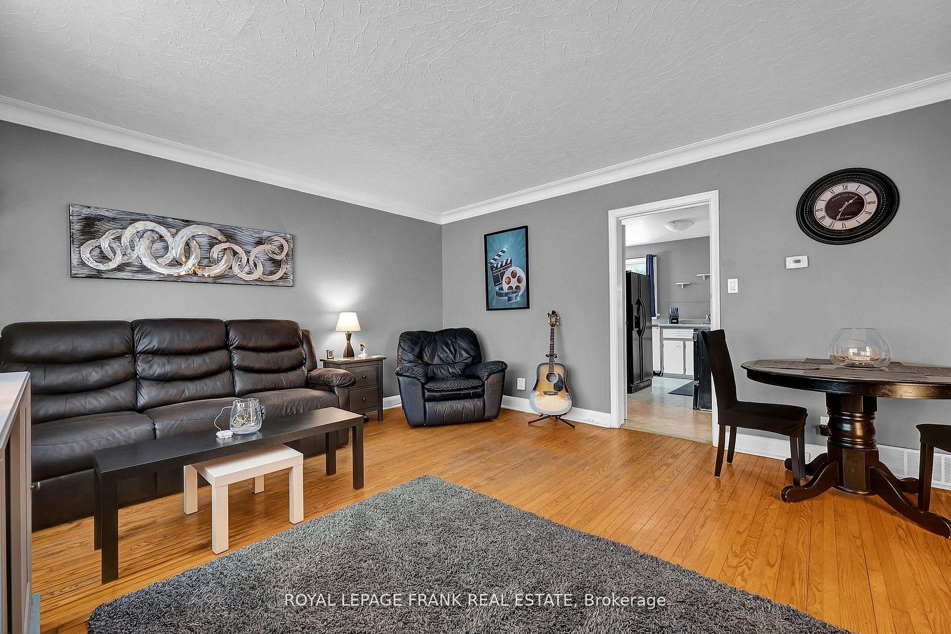 Photo 5 of 133 Abbott Boulevard, Cobourg — HOMEH
