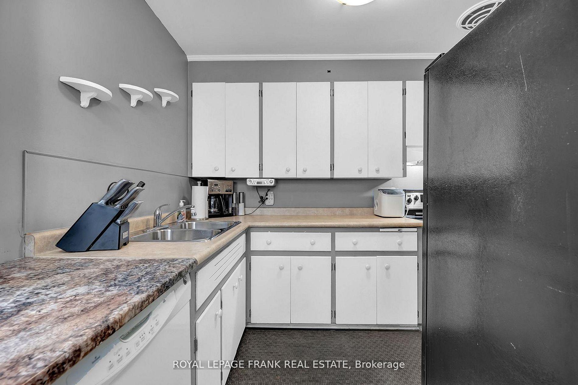 Photo 10 of 133 Abbott Boulevard, Cobourg — HOMEH