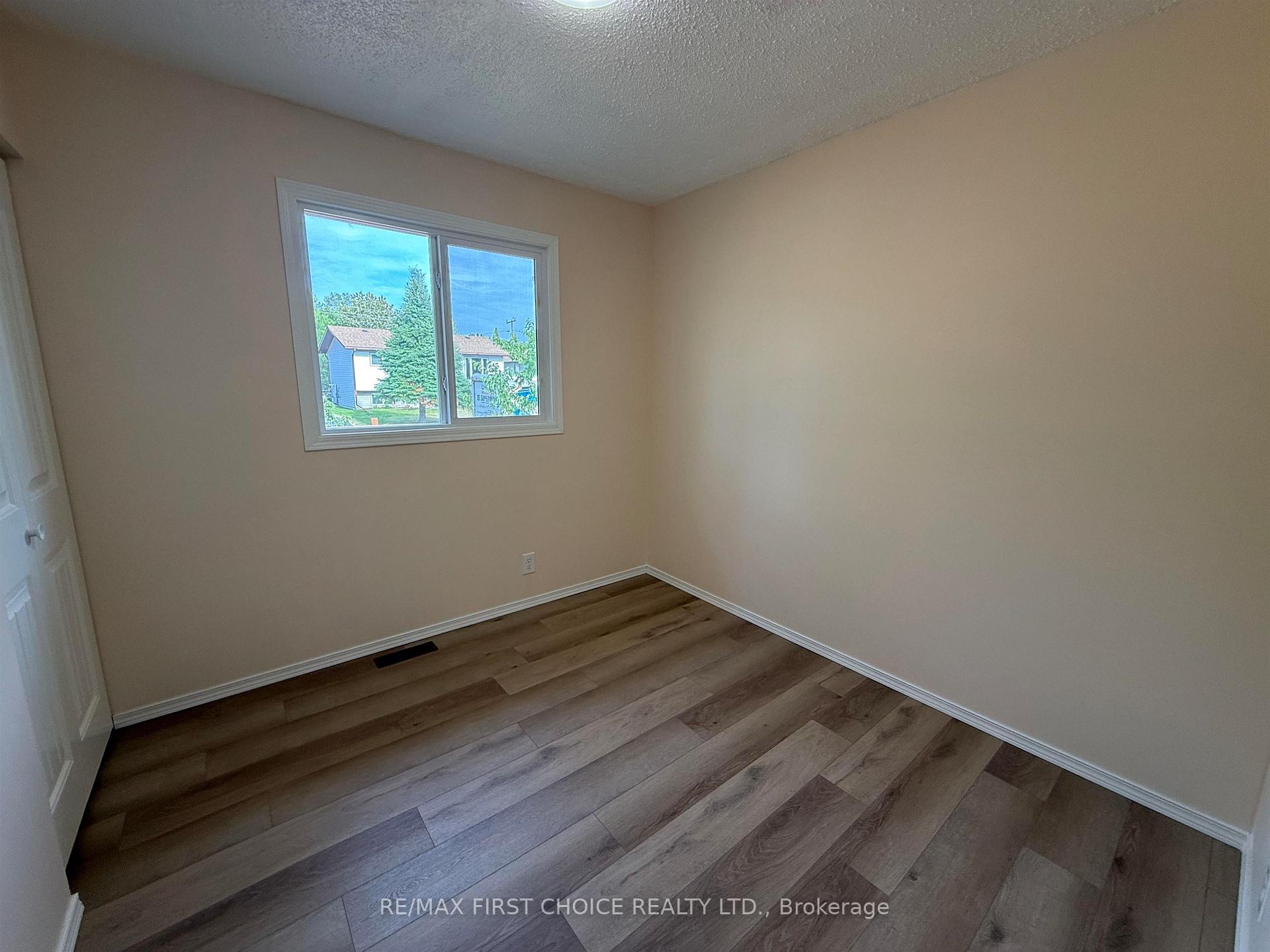 Photo 8 of 57 Ingall Drive, Dryden, Pronger Park — HOMEH