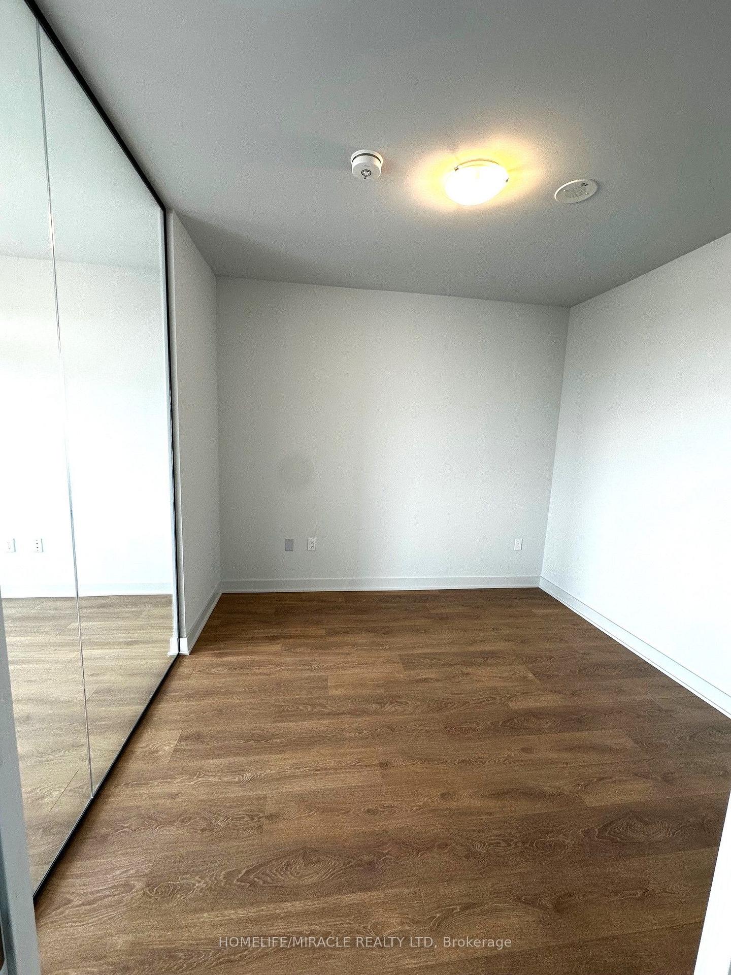 Photo 11 of Unit 3009, 2920 Highway 7, Vaughan, Concord — HOMEH