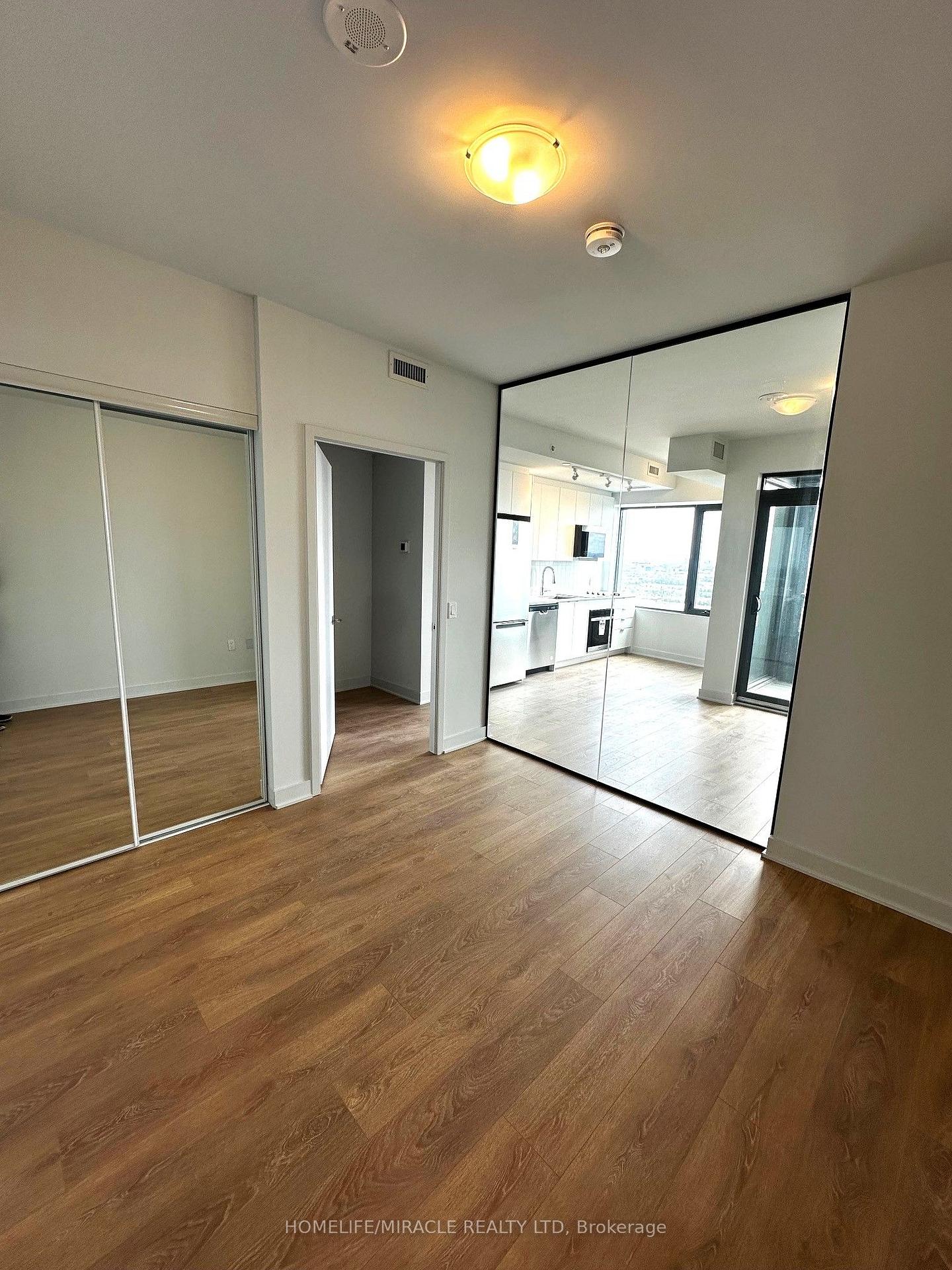 Photo 13 of Unit 3009, 2920 Highway 7, Vaughan, Concord — HOMEH