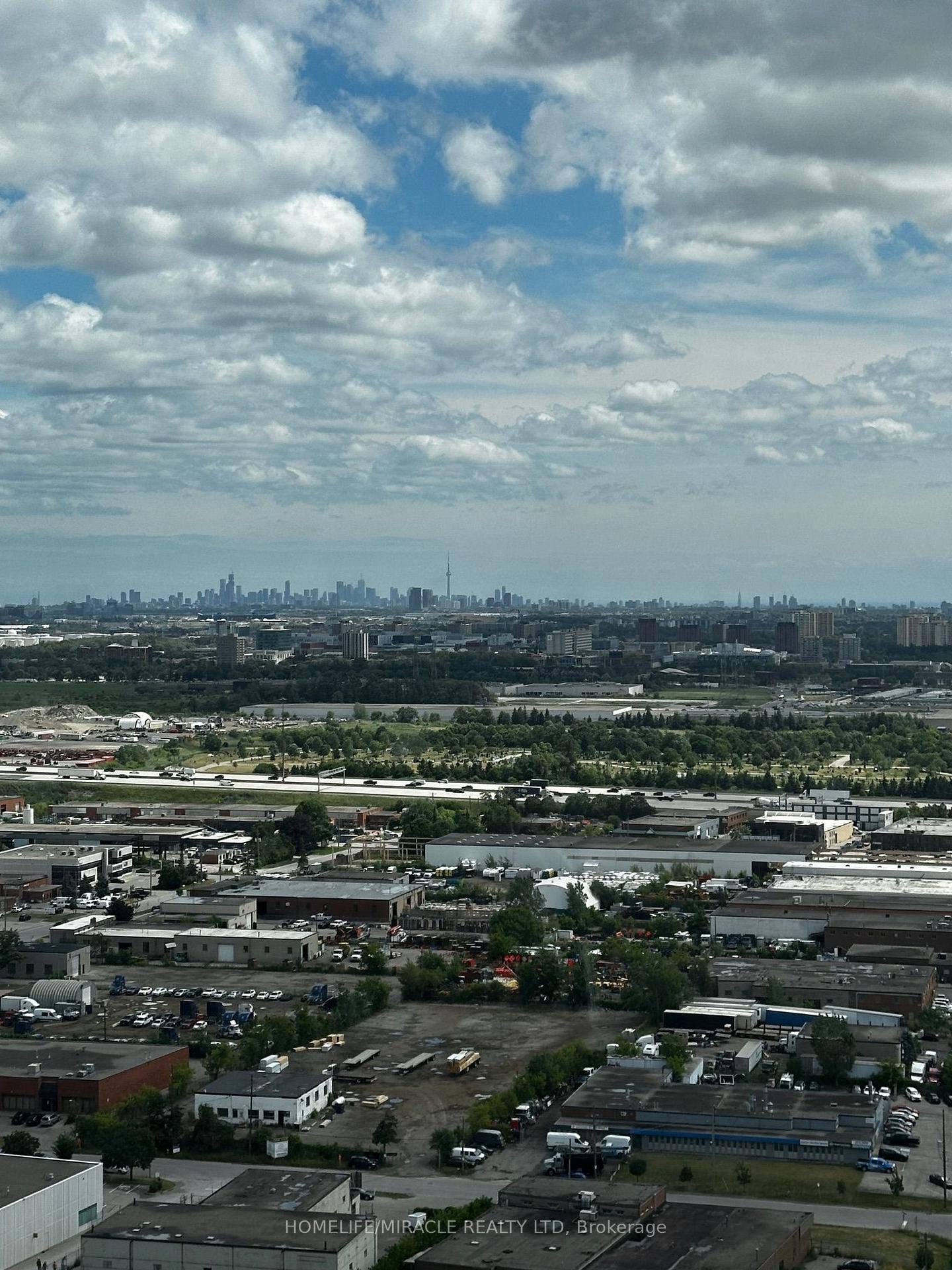 Photo 17 of Unit 3009, 2920 Highway 7, Vaughan, Concord — HOMEH