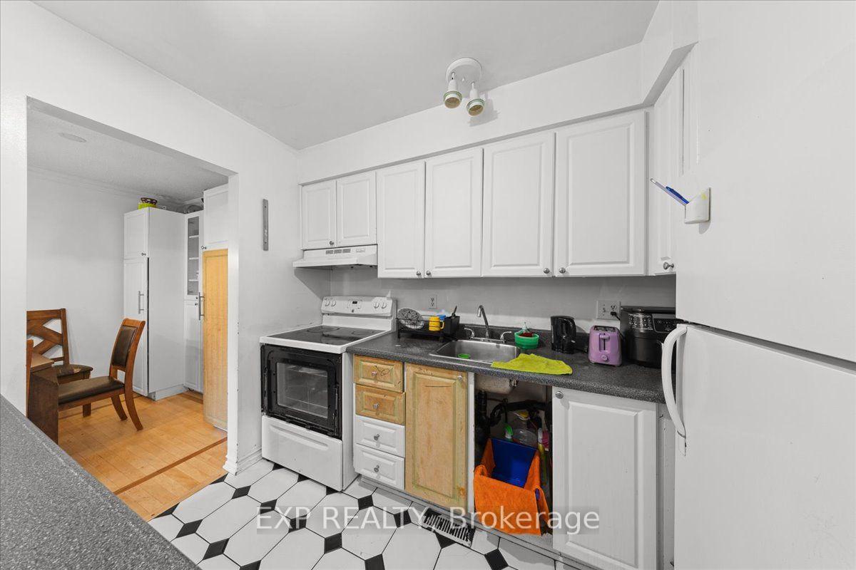 Photo 11 of Unit 9, 407 Montfort Street, Ottawa, Cardinal Glen — HOMEH