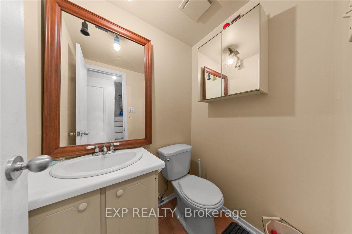 Photo 23 of Unit 9, 407 Montfort Street, Ottawa, Cardinal Glen — HOMEH