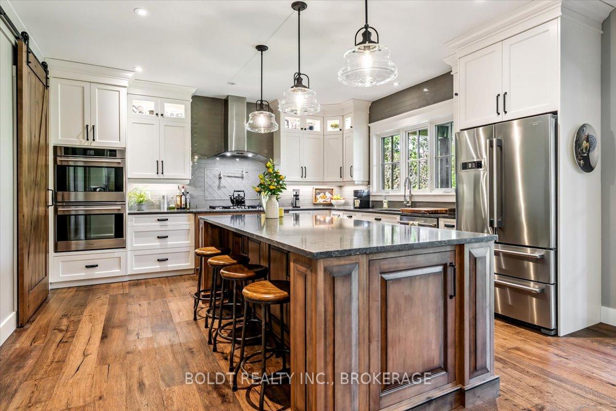 Photo 15 of 36 Philmori Boulevard, Pelham, Fonthill — HOMEH