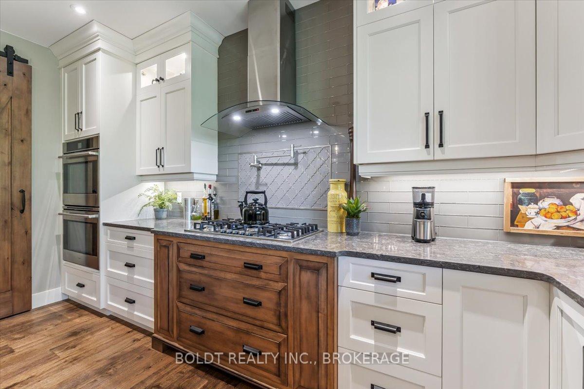 Photo 18 of 36 Philmori Boulevard, Pelham, Fonthill — HOMEH