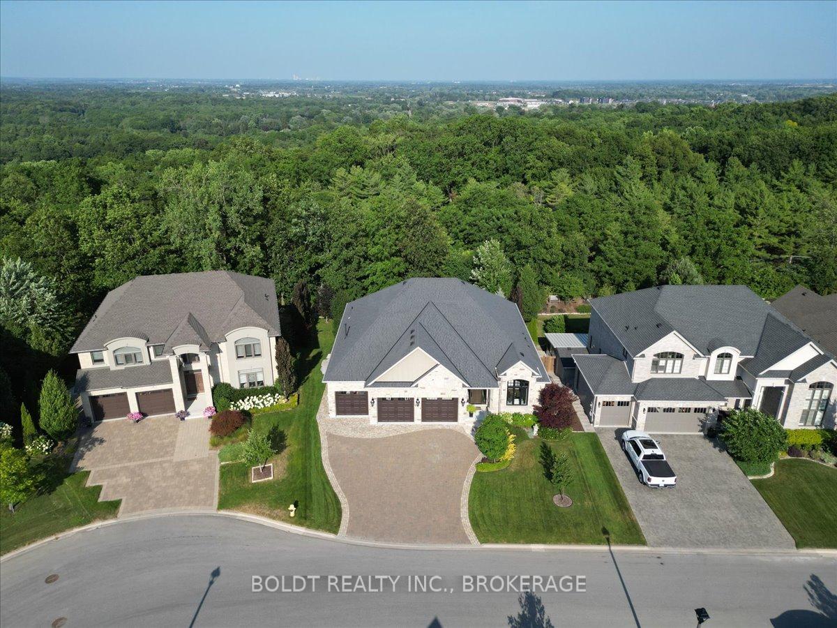 Photo 47 of 36 Philmori Boulevard, Pelham, Fonthill — HOMEH