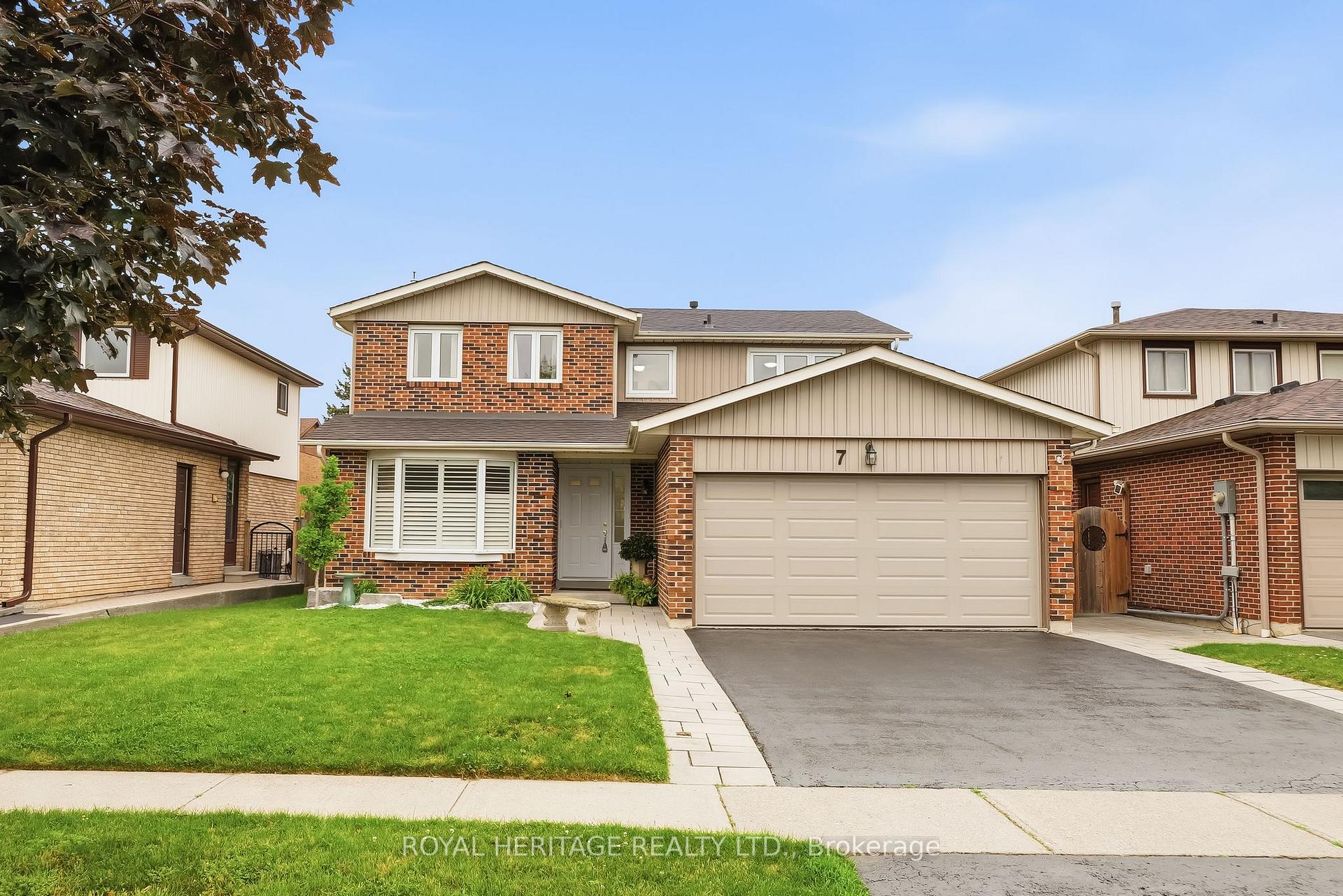 Photo 1 of 7 Carter Crescent, Whitby, Lynde Creek — HOMEH