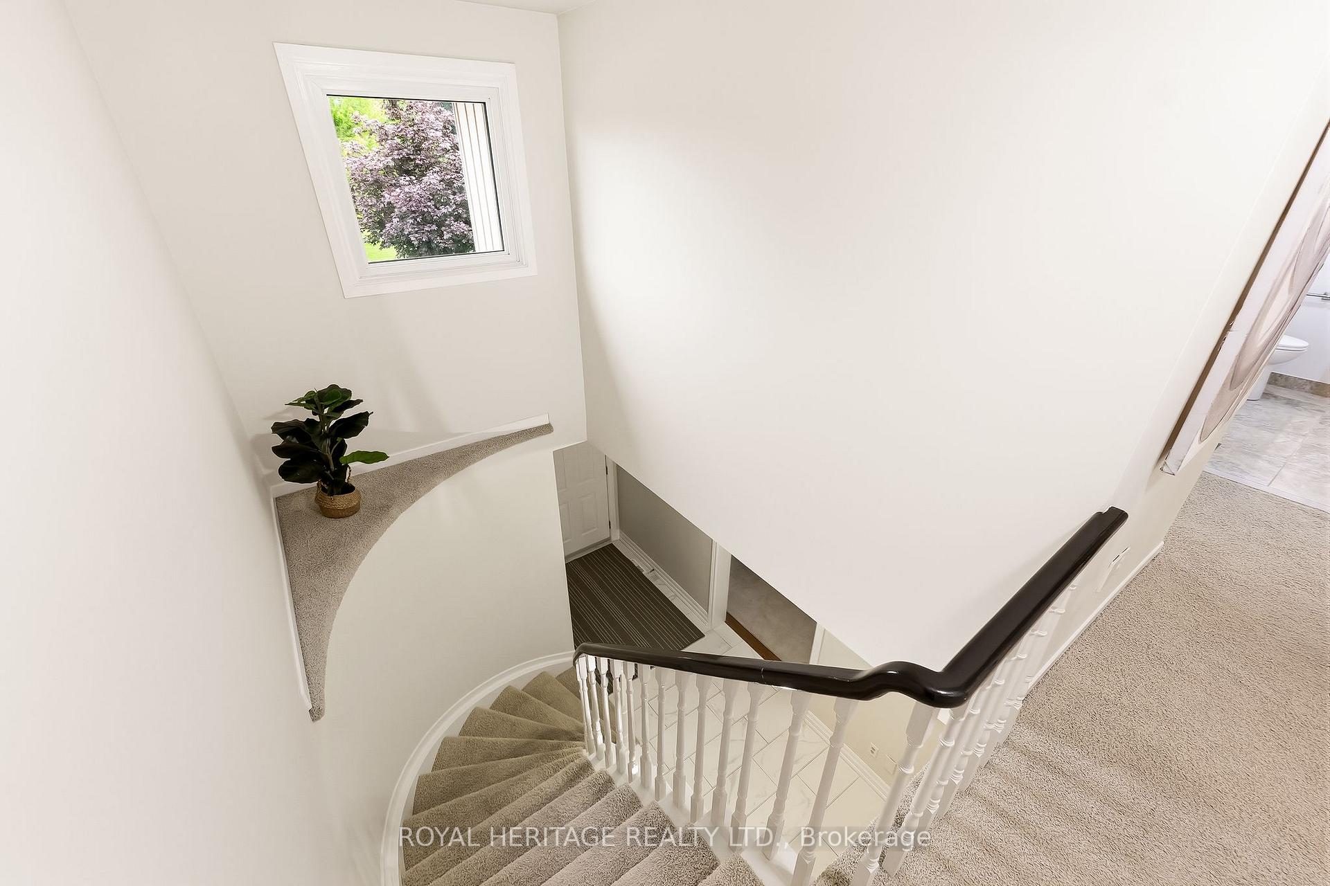 Photo 27 of 7 Carter Crescent, Whitby, Lynde Creek — HOMEH