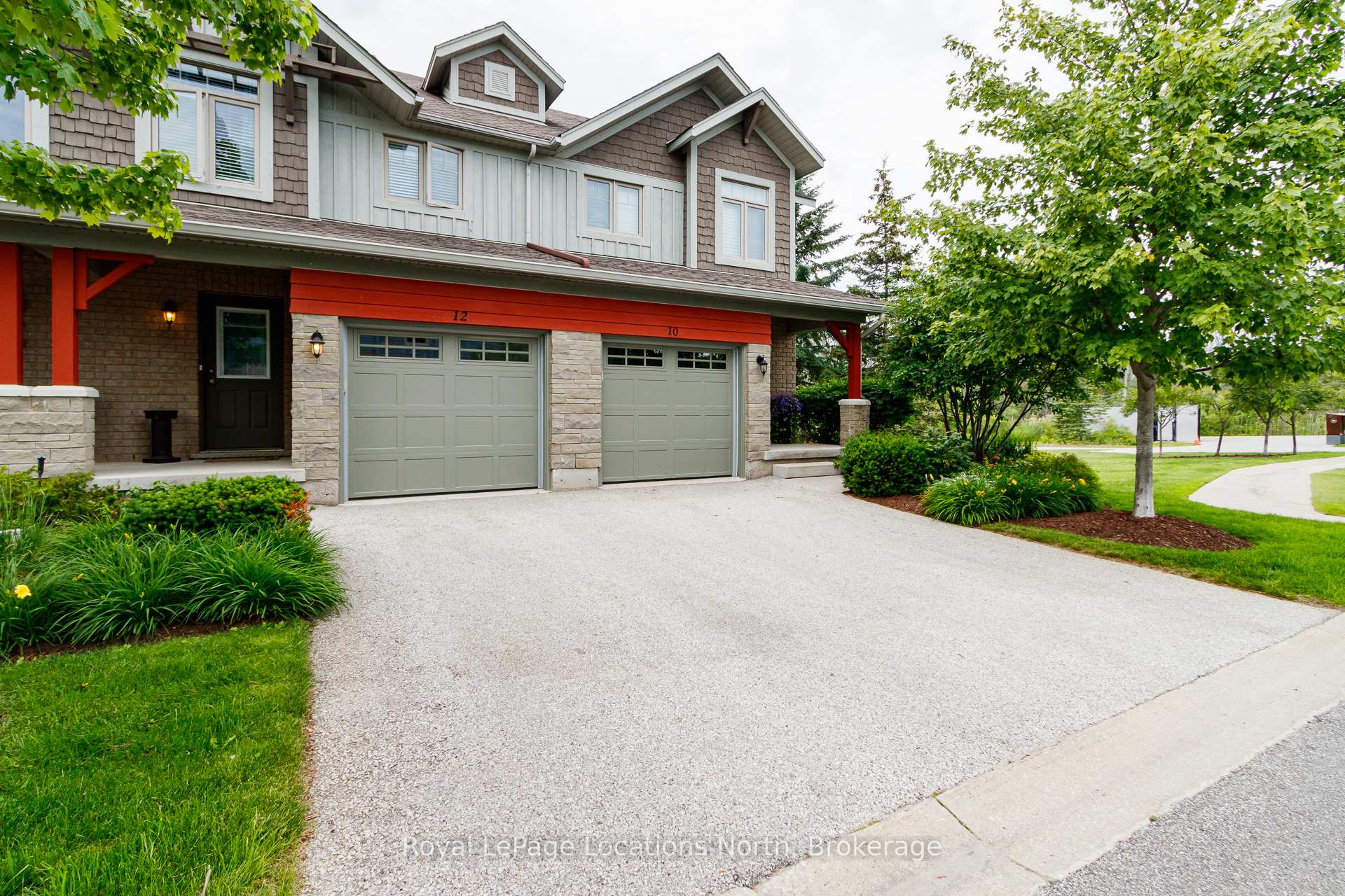 Photo 4 of 12 Silver Glen Boulevard, Collingwood — HOMEH