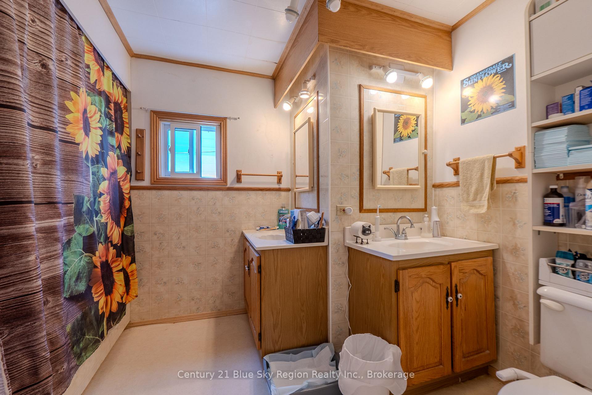 Photo 15 of 174 Princess Street E, North Bay, Central — HOMEH