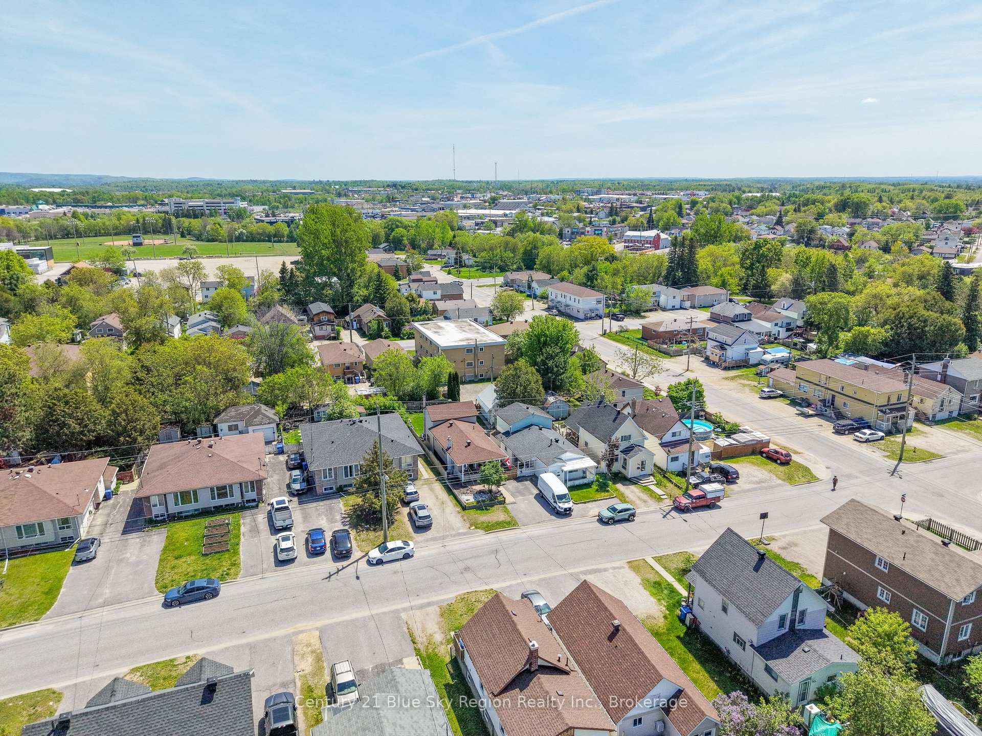 Photo 42 of 174 Princess Street E, North Bay, Central — HOMEH