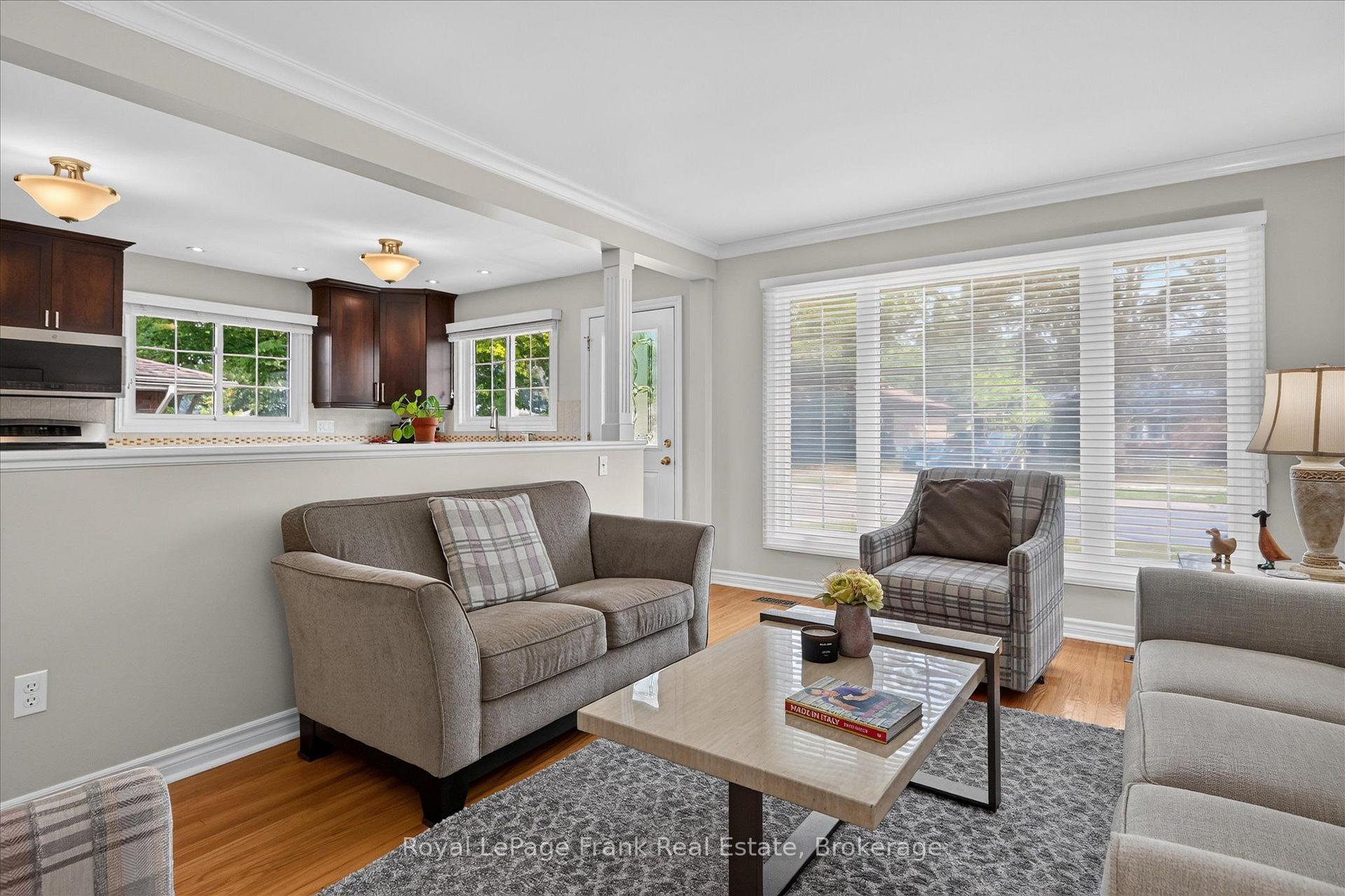 Photo 6 of 285 St Annes Crescent, Peterborough, Northcrest Ward 5 — HOMEH