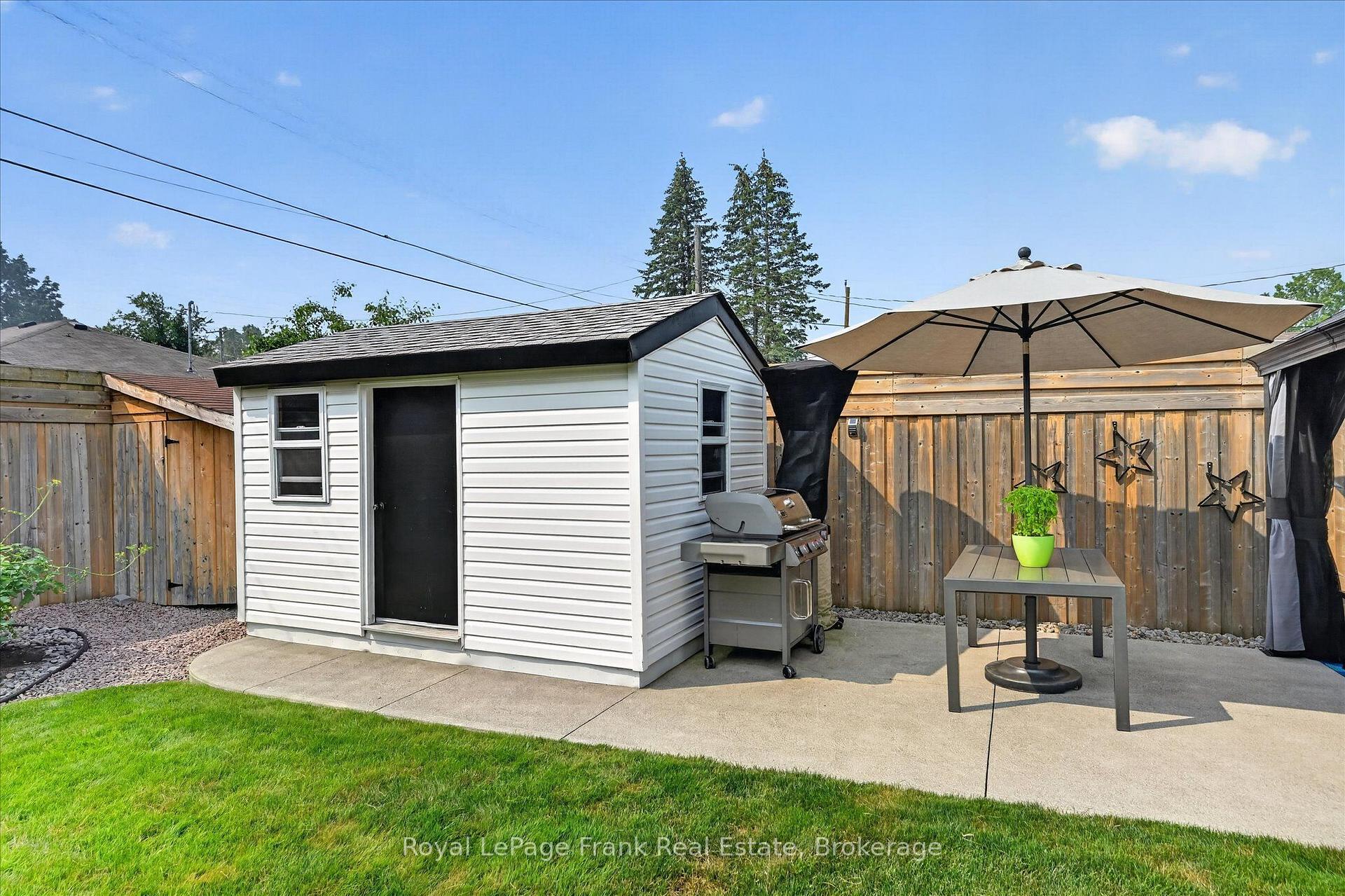 Photo 44 of 285 St Annes Crescent, Peterborough, Northcrest Ward 5 — HOMEH