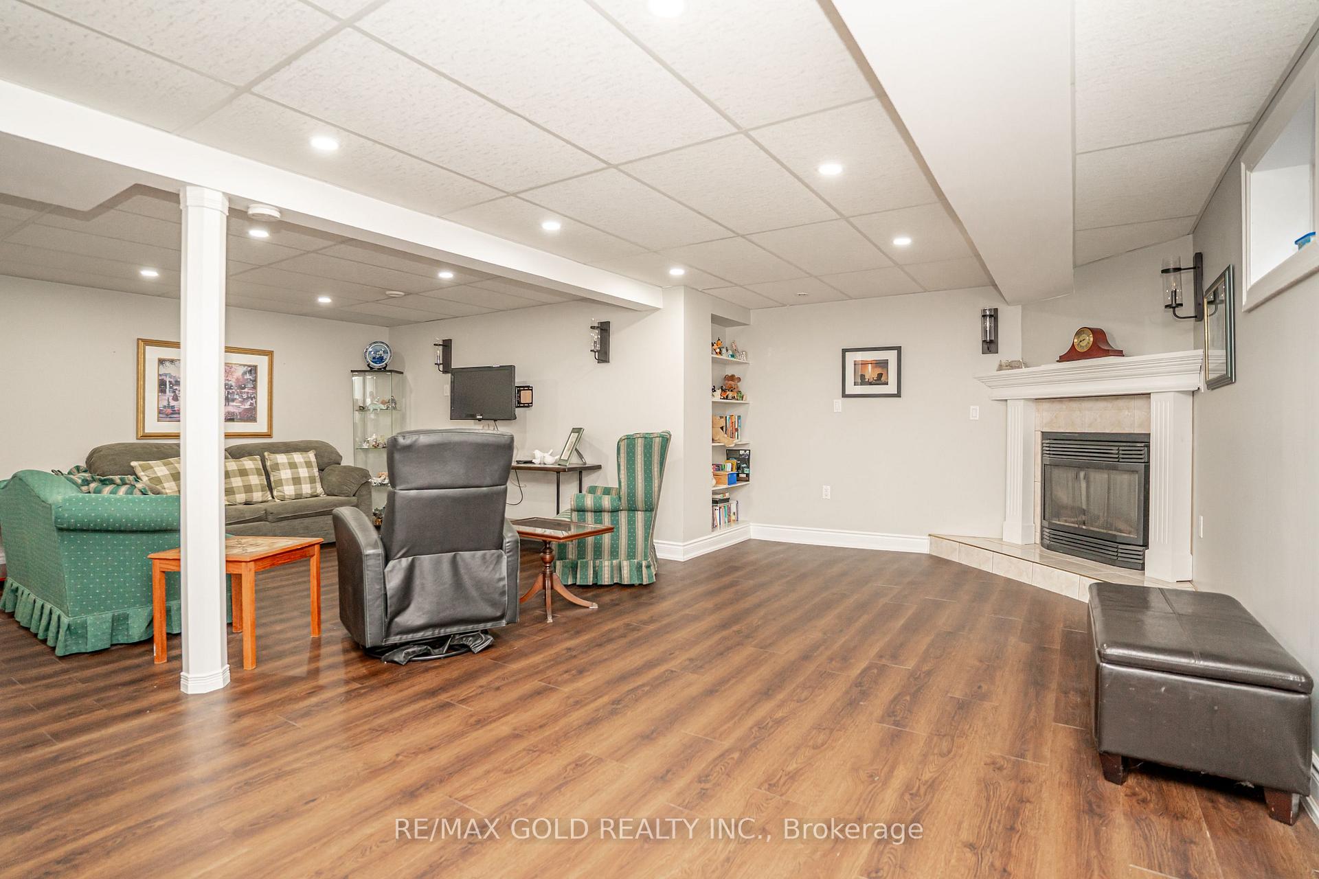 Photo 31 of 37 Devonshire Drive, Brampton, Southgate — HOMEH
