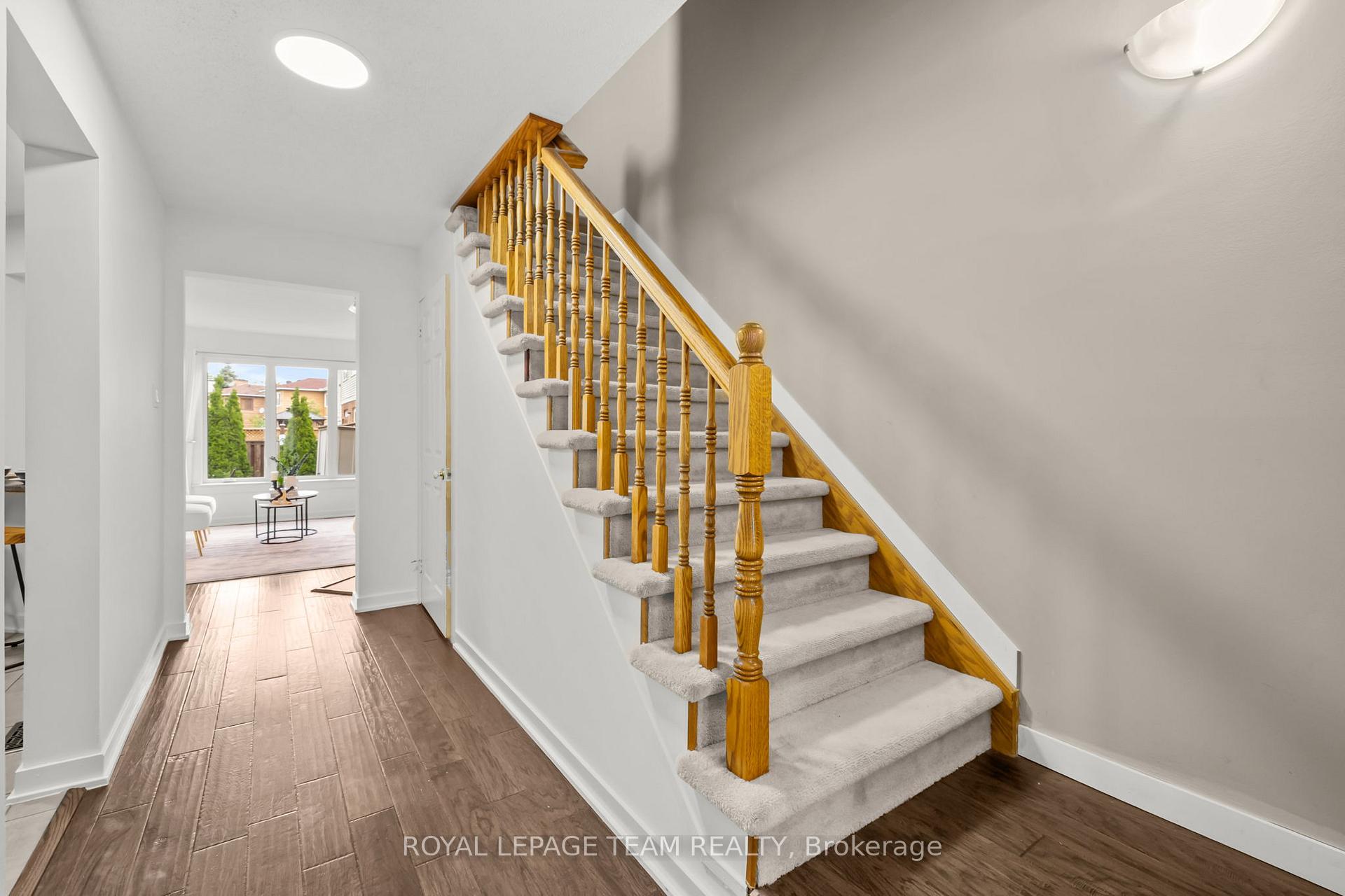 Photo 16 of 91 Winnegreen Court, Ottawa, Hunt Club Park — HOMEH