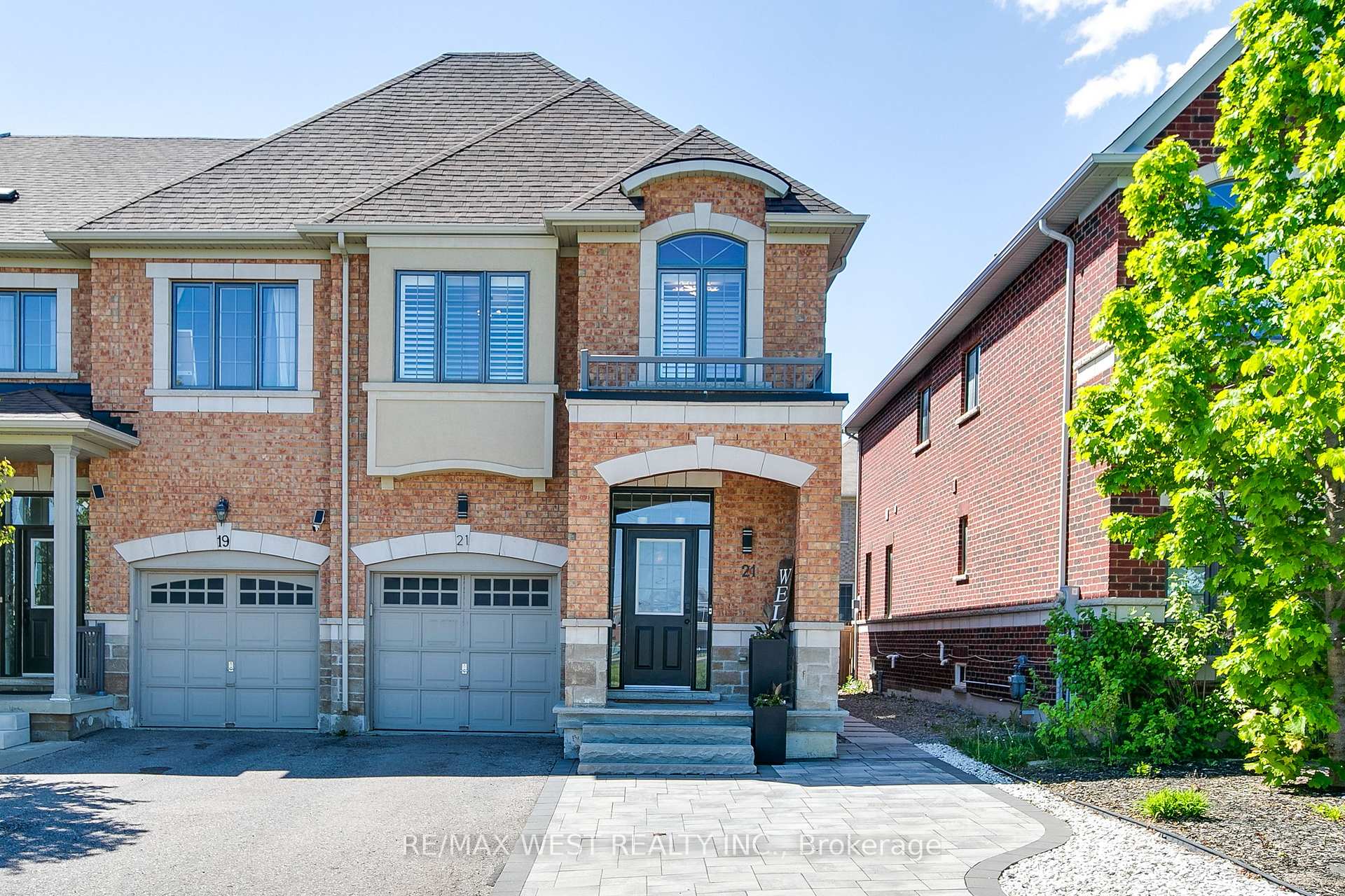 Photo 1 of 21 Sibella Way, Vaughan, Vellore Village — HOMEH