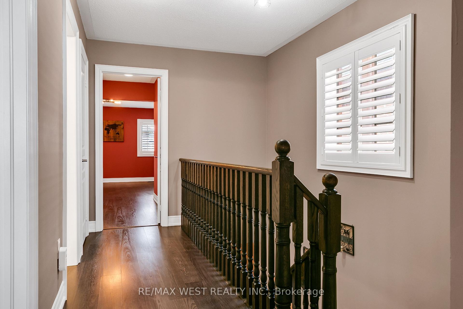 Photo 19 of 21 Sibella Way, Vaughan, Vellore Village — HOMEH