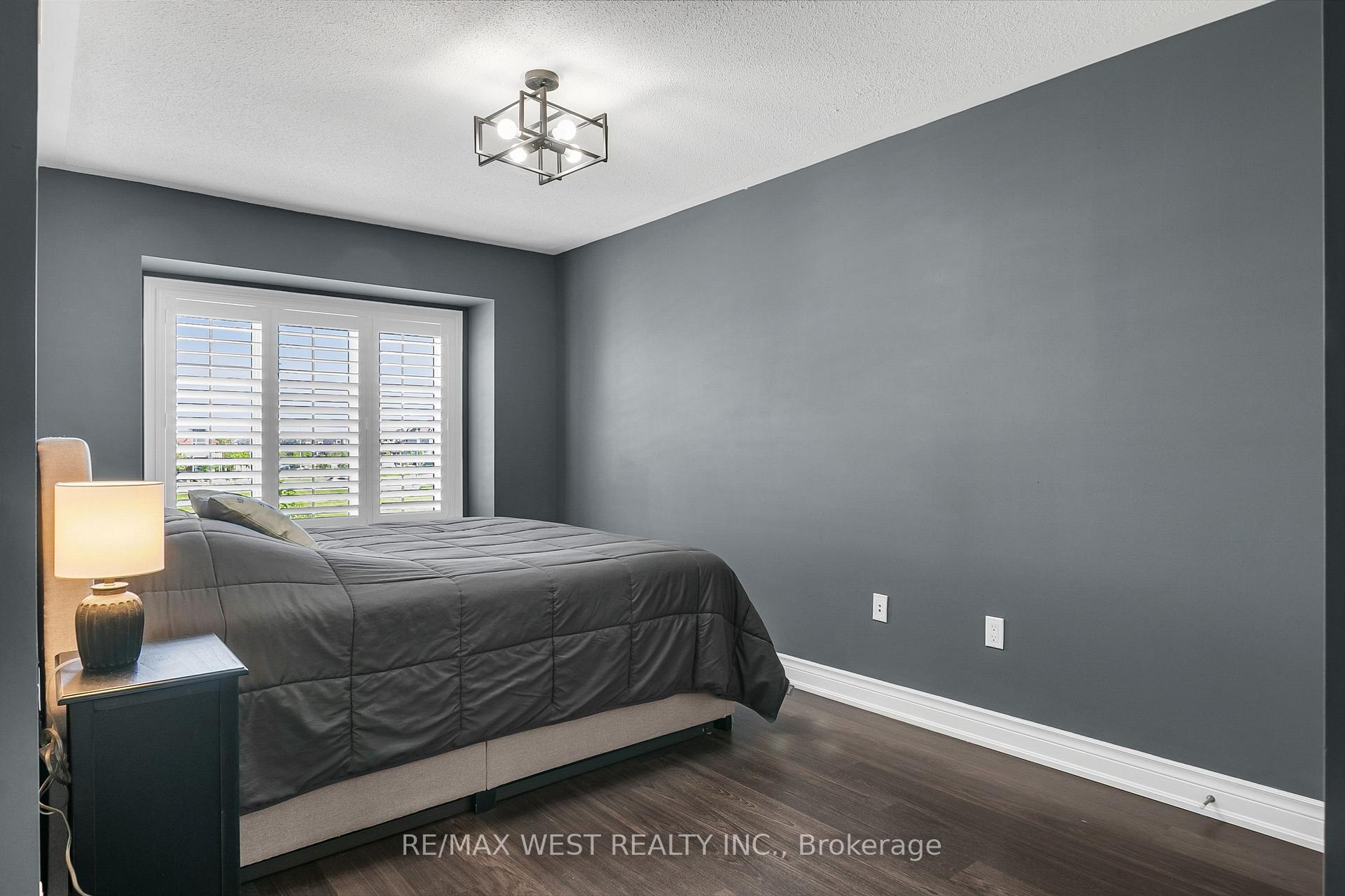 Photo 25 of 21 Sibella Way, Vaughan, Vellore Village — HOMEH