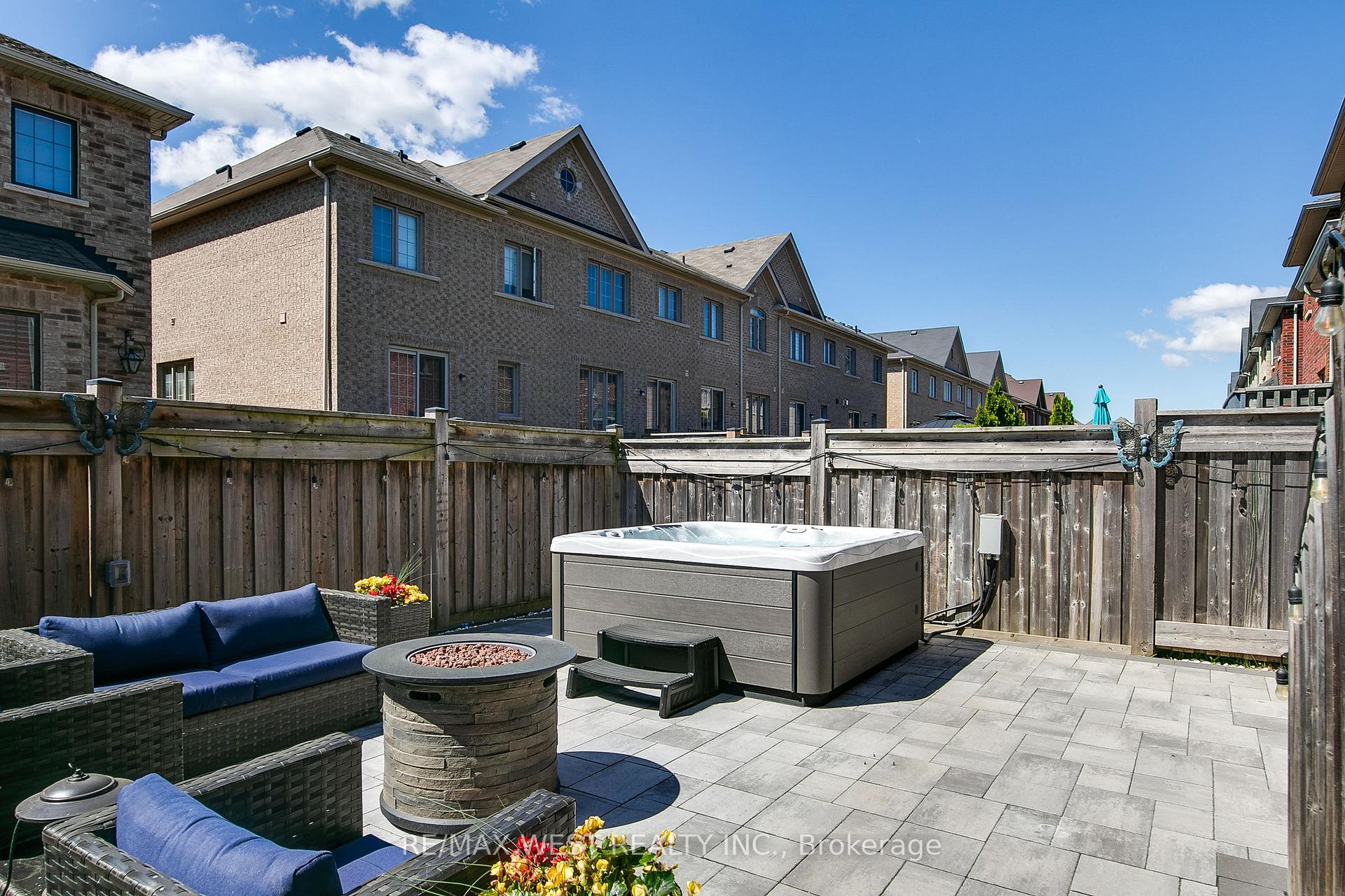 Photo 37 of 21 Sibella Way, Vaughan, Vellore Village — HOMEH
