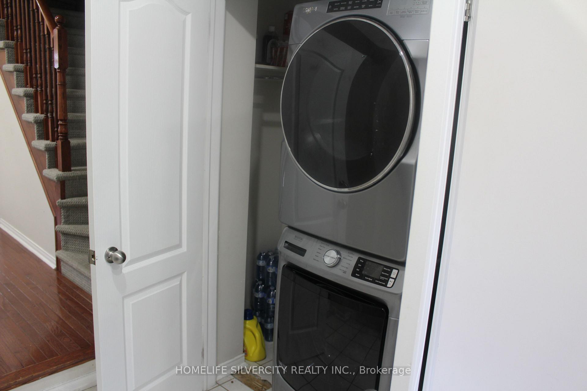 Photo 19 of 92 Tomabrook Crescent, Brampton, Sandringham-Wellington — HOMEH