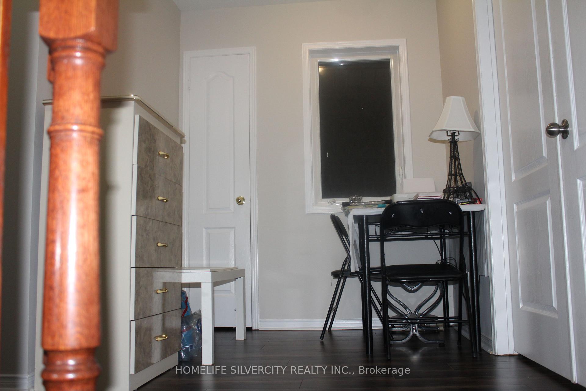 Photo 21 of 92 Tomabrook Crescent, Brampton, Sandringham-Wellington — HOMEH