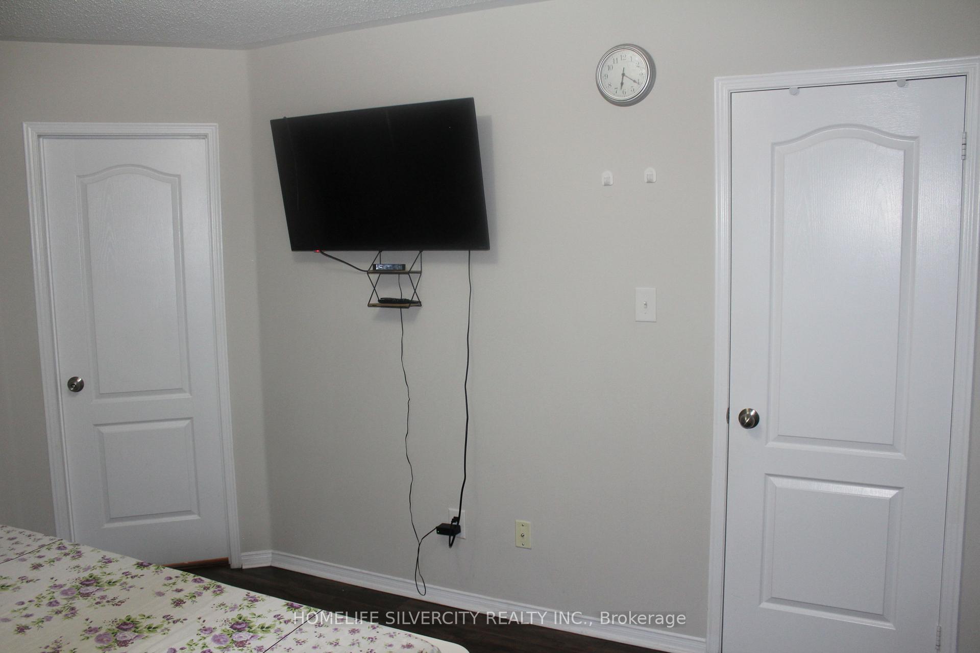 Photo 26 of 92 Tomabrook Crescent, Brampton, Sandringham-Wellington — HOMEH
