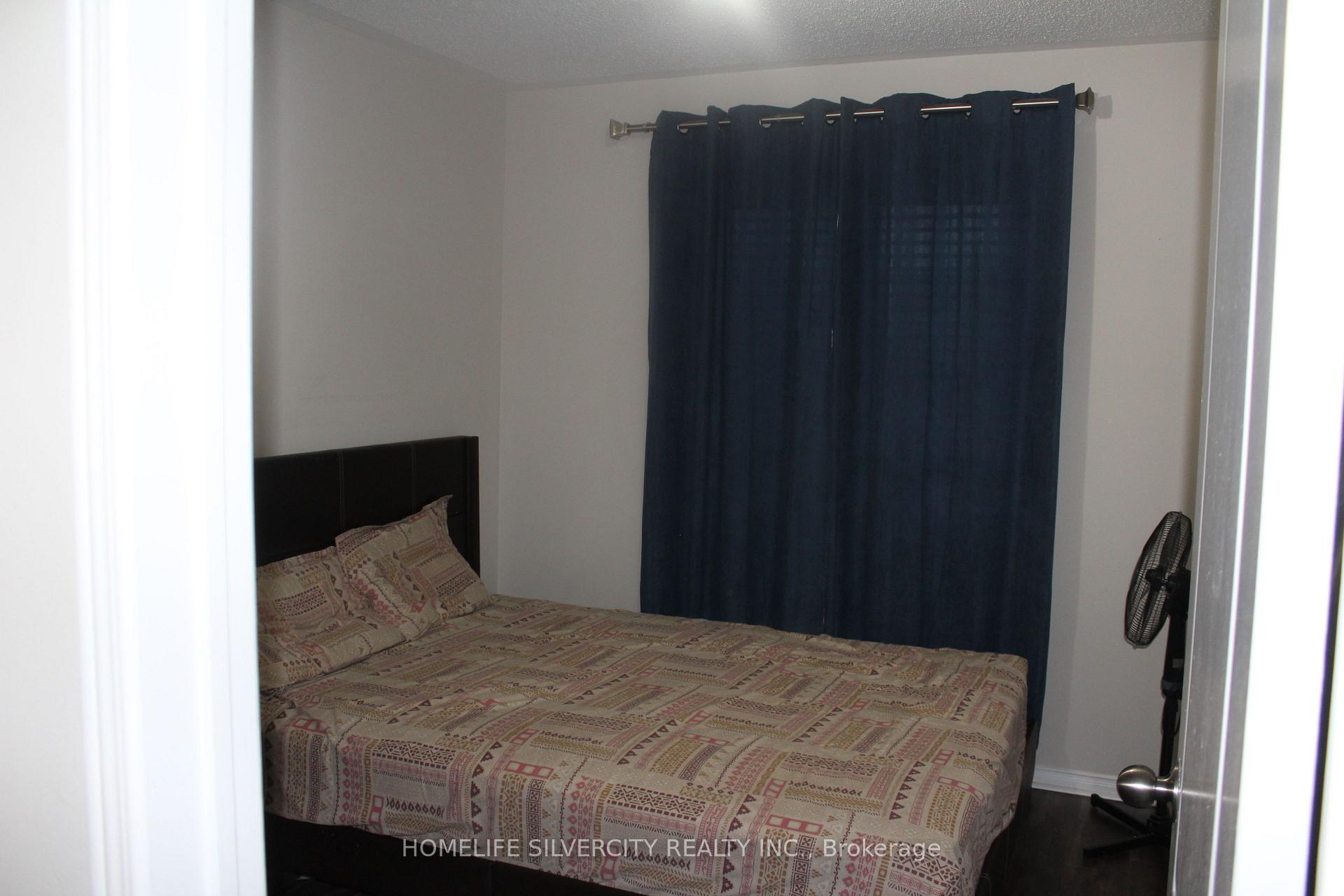 Photo 29 of 92 Tomabrook Crescent, Brampton, Sandringham-Wellington — HOMEH