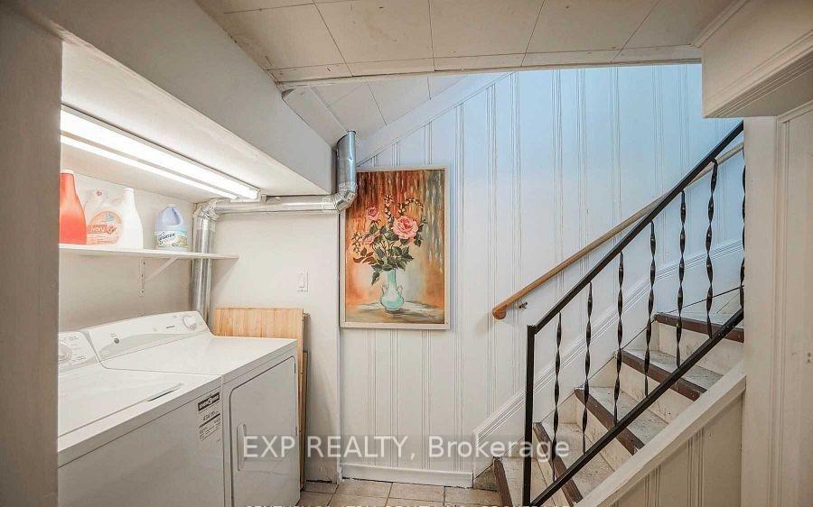 Photo 15 of 218 Ashlar Road, Richmond Hill, Crosby — HOMEH