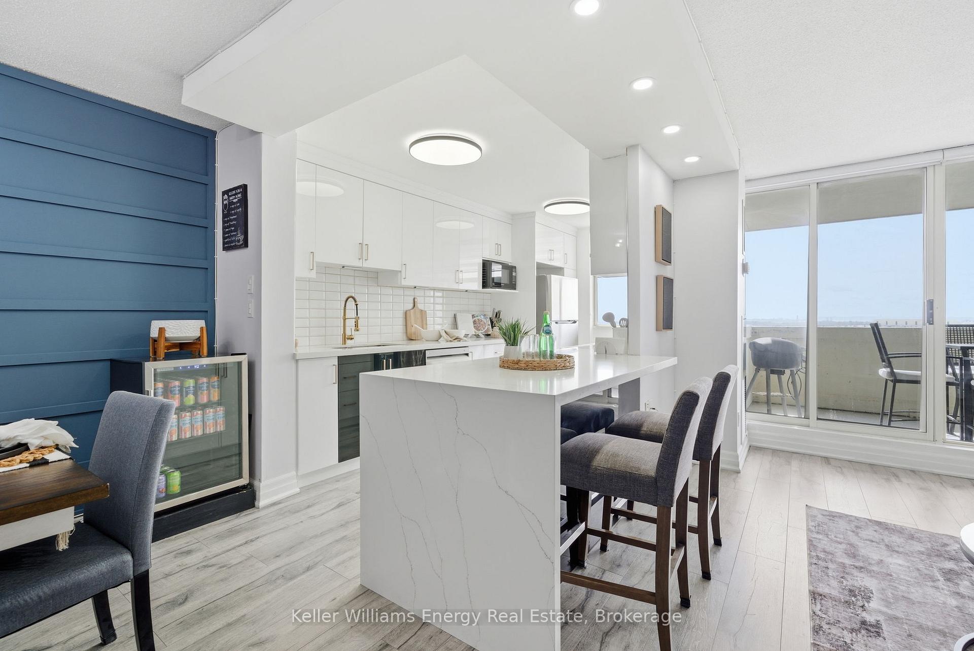 Front of Unit 1506, 44 Falby Court