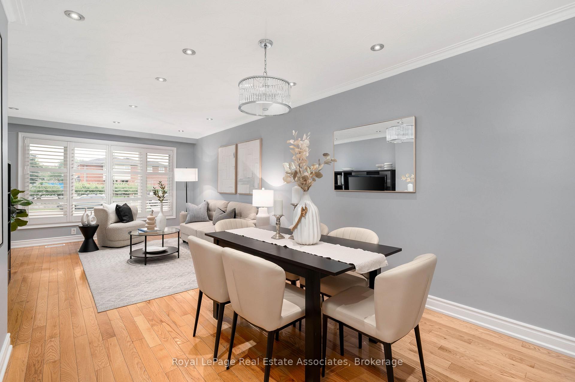 Photo 1 of 12 Anchor Drive, North York, Glenfield-Jane Heights — HOMEH