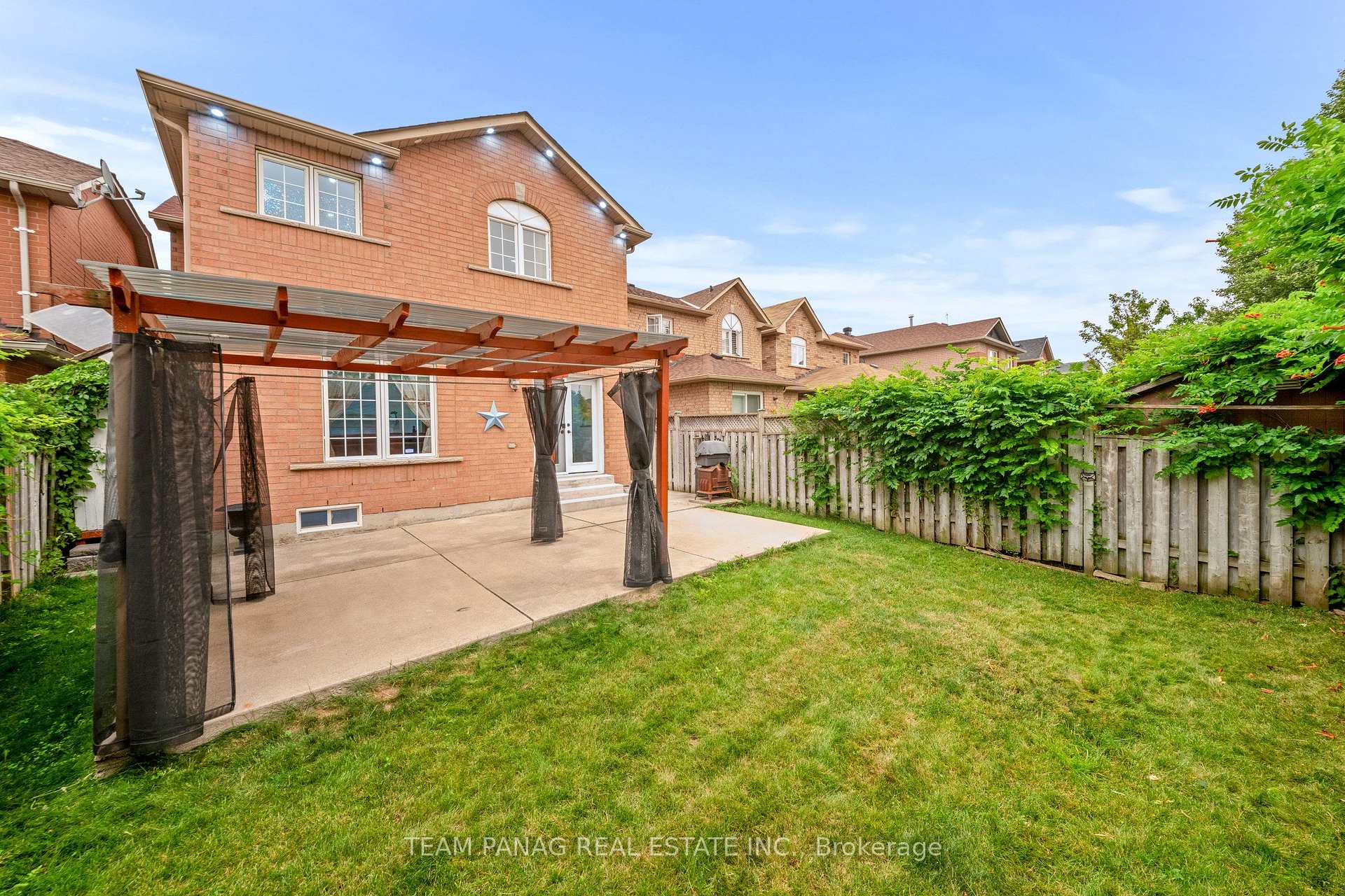 Photo 46 of 22 Marine Drive, Brampton, Sandringham-Wellington — HOMEH