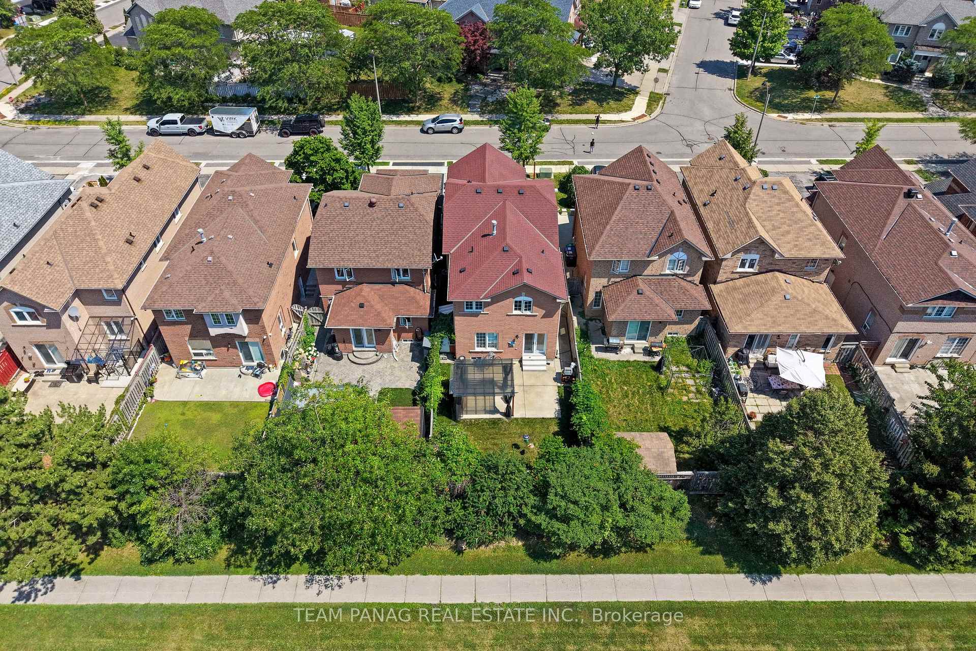 Photo 48 of 22 Marine Drive, Brampton, Sandringham-Wellington — HOMEH