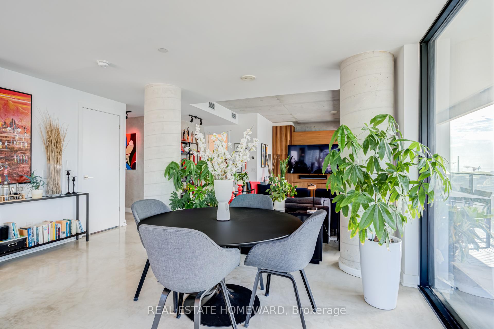 Front of Unit 2108, 55 Ontario Street