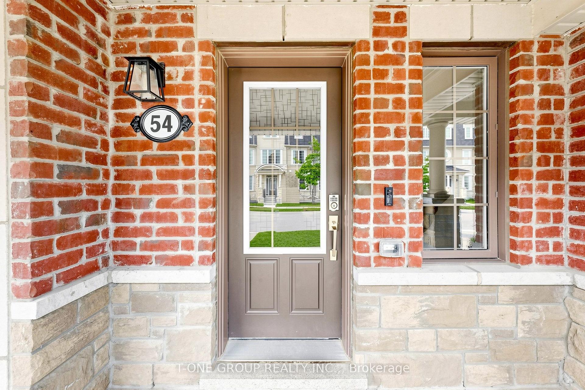 Photo 3 of 54 Casely Avenue, Richmond Hill, Rural Richmond Hill — HOMEH