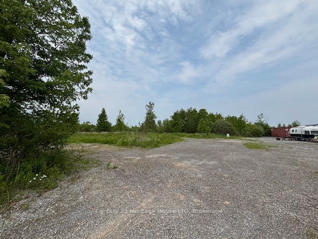 Photo 4 of 655 Pleasant Beach Road, Port Colborne, Sherkston — HOMEH