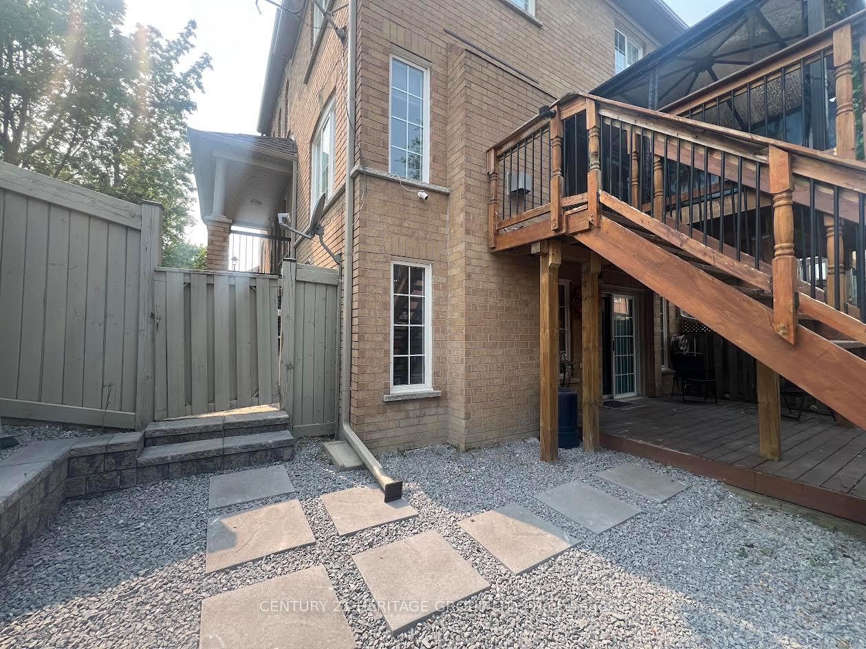 Photo 13 of 109 Bonshaw Avenue, Newmarket, Woodland Hill — HOMEH