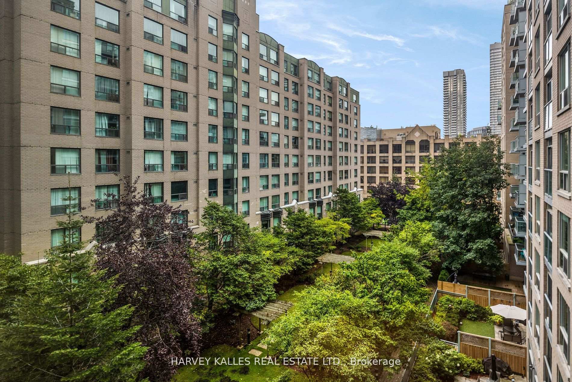 Photo 19 of Unit 512, 109 Front Street E, Toronto, Moss Park — HOMEH