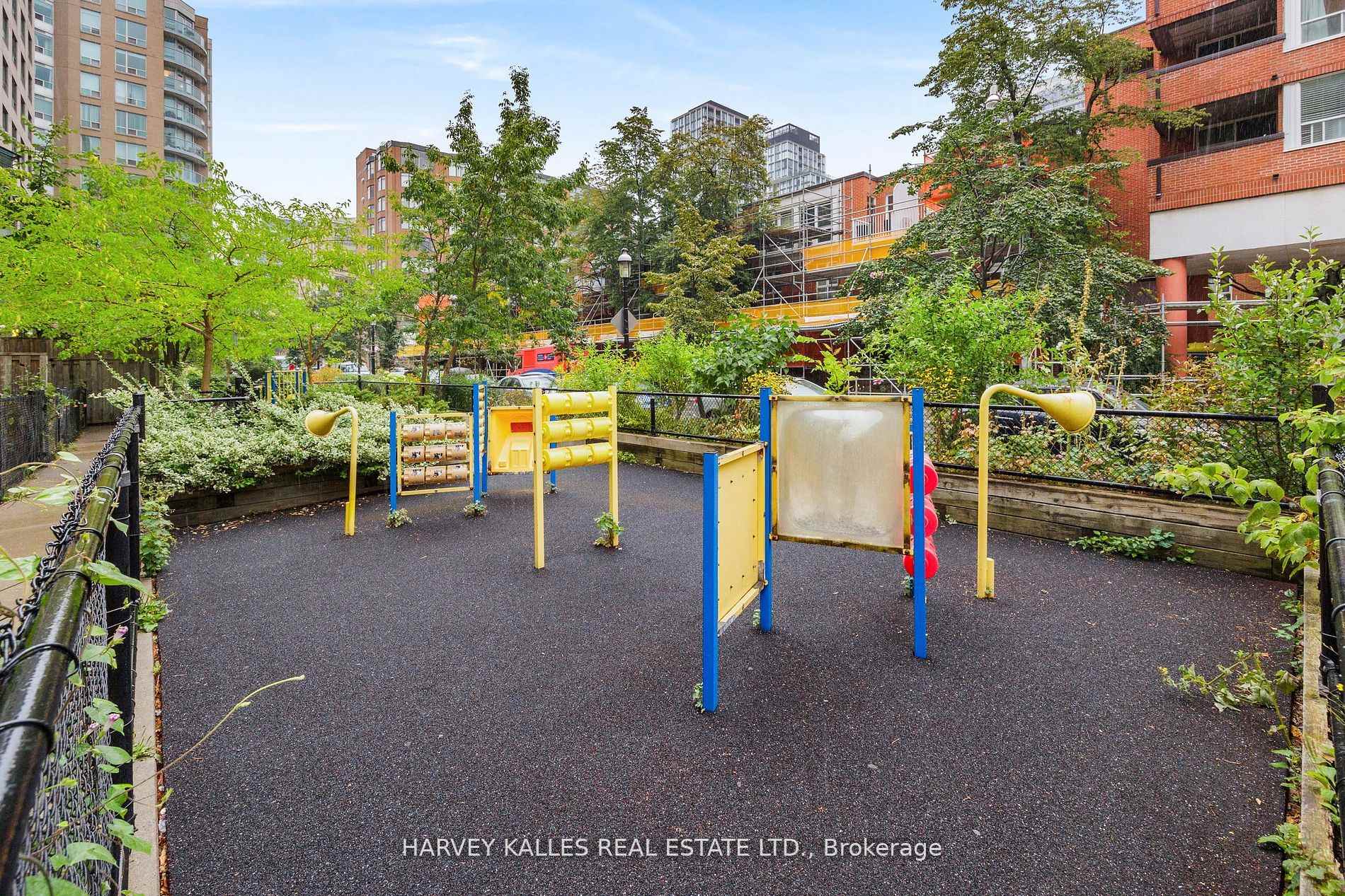 Photo 30 of Unit 512, 109 Front Street E, Toronto, Moss Park — HOMEH