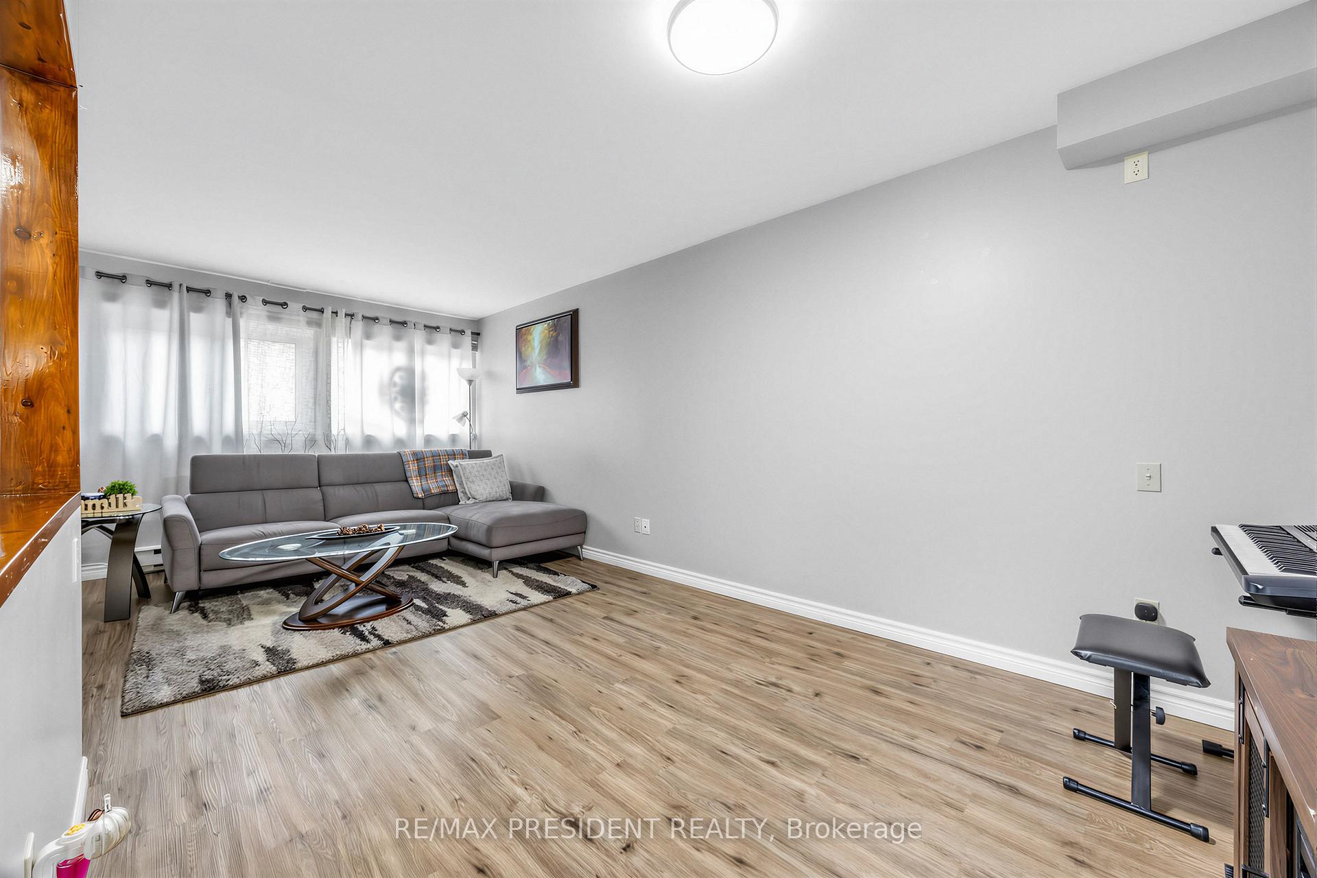 Photo 14 of Unit 20, 120 Murison Boulevard, Scarborough, Malvern — HOMEH