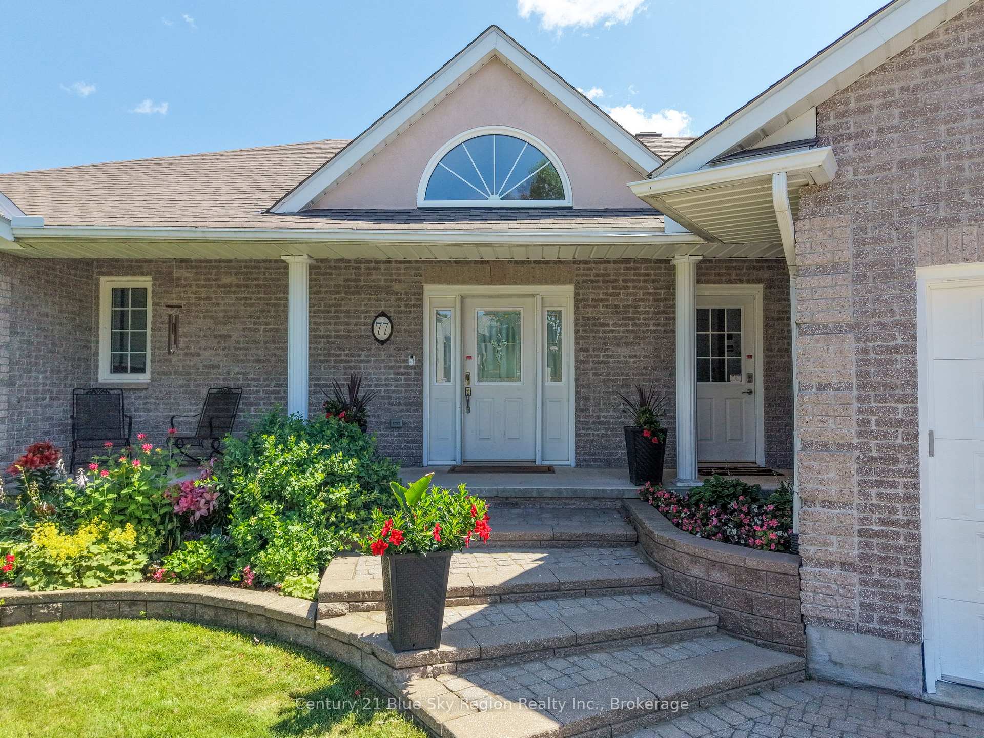 Photo 4 of 77 Janey Avenue, North Bay, Airport — HOMEH
