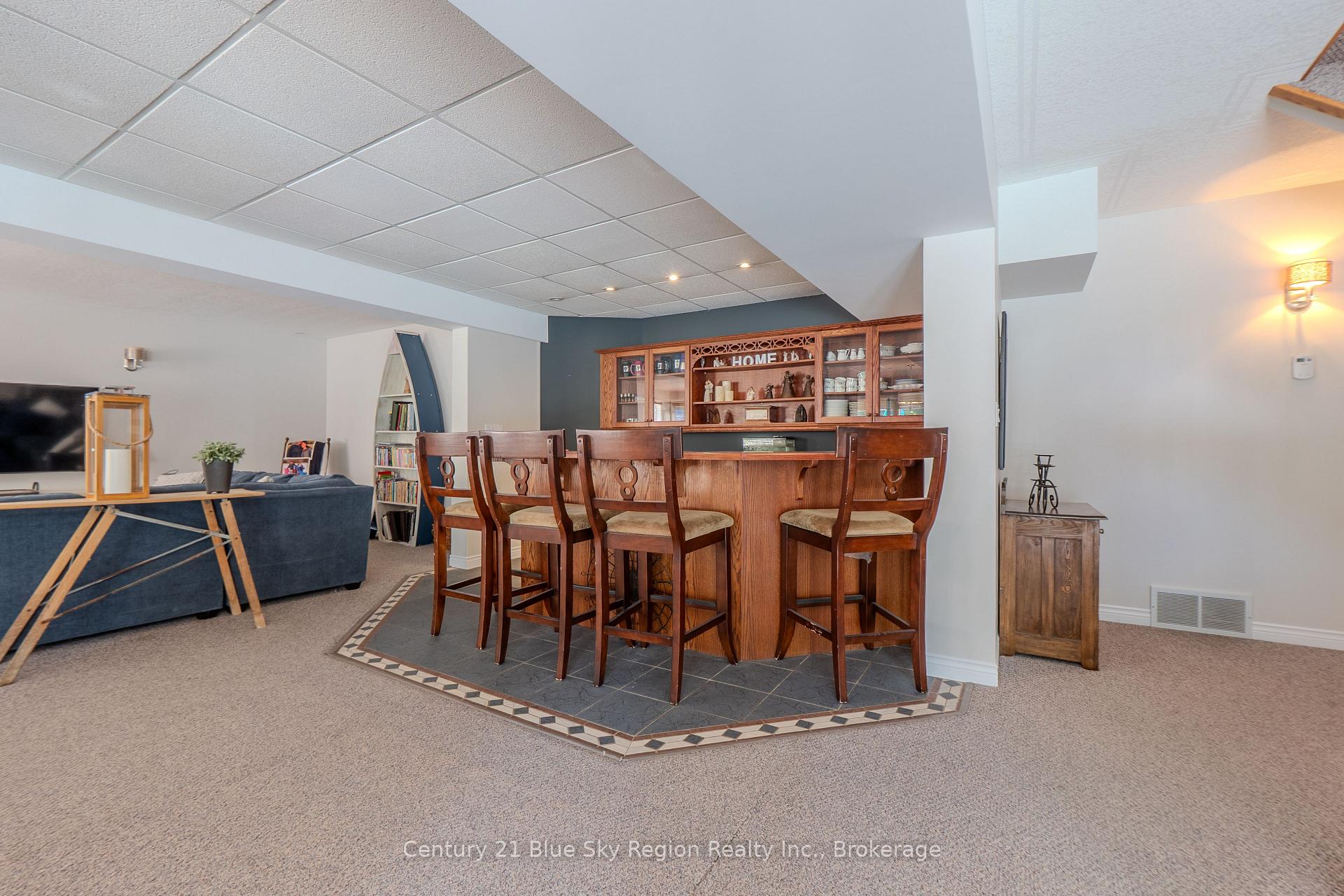 Photo 41 of 77 Janey Avenue, North Bay, Airport — HOMEH