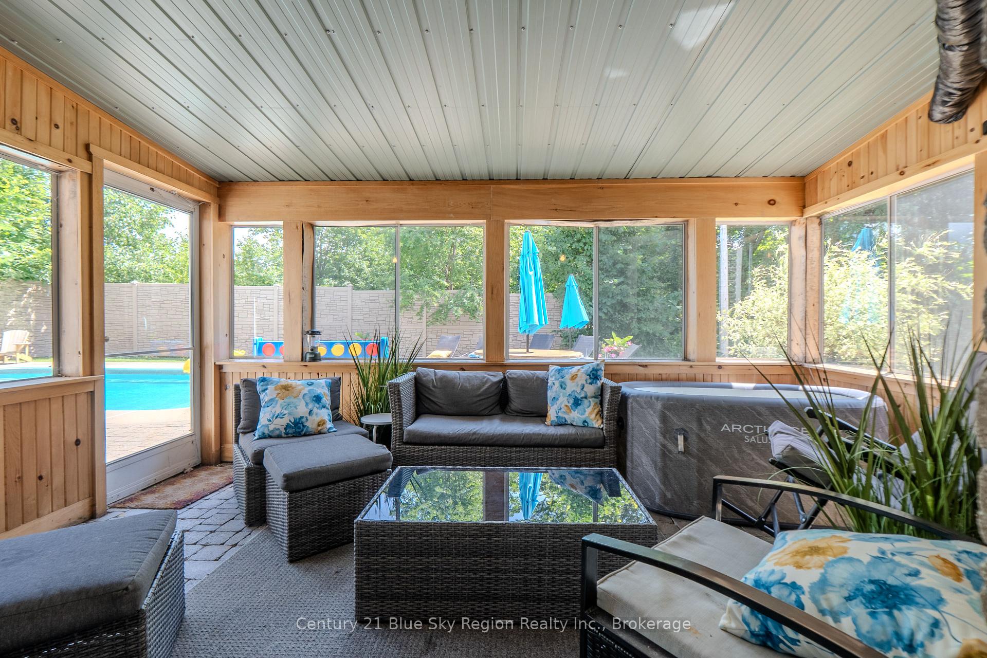 Photo 49 of 77 Janey Avenue, North Bay, Airport — HOMEH